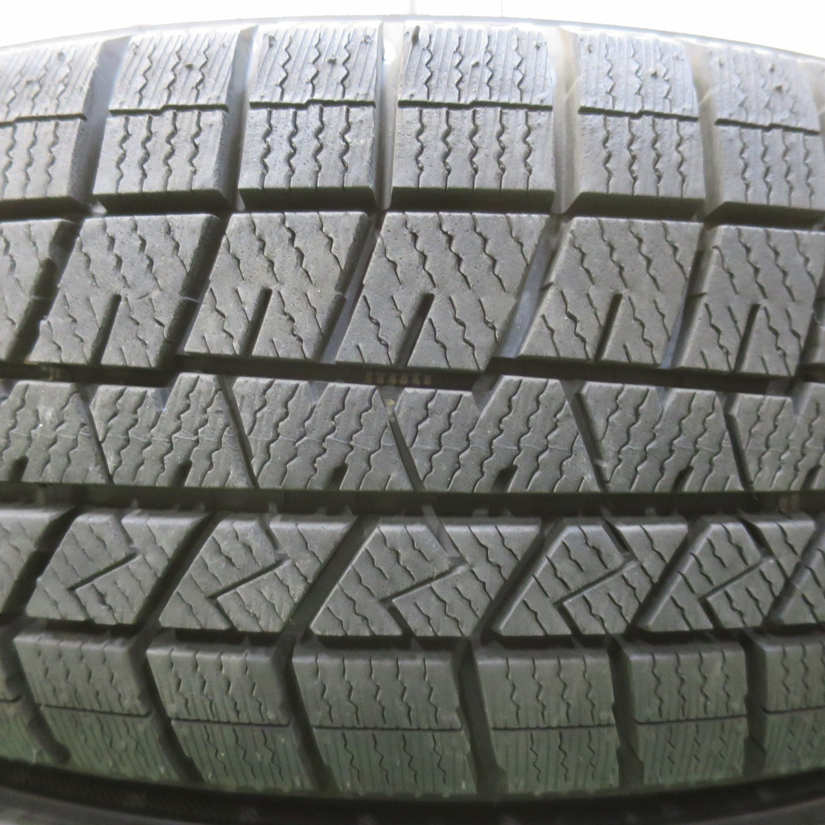バリ溝!23年!9.5分!2本★スタッドレス 165/65R15 ダンロップ ウインターマックス 03 タイヤ 15インチ タフト ソリオ デリカ D:2 等★6011504イスタ