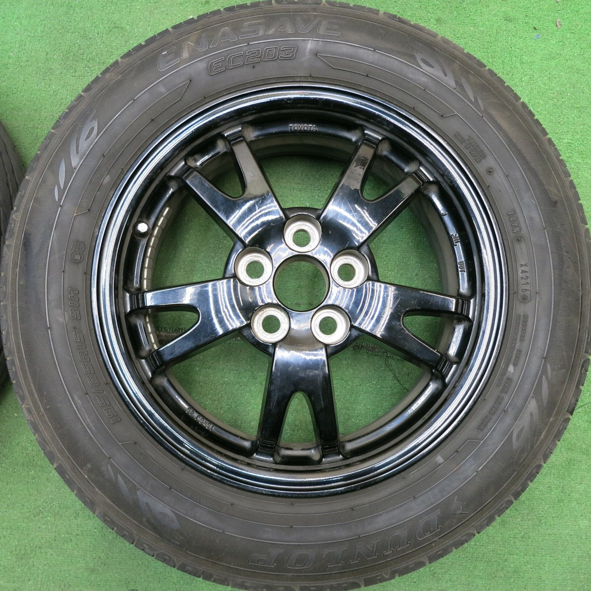 4本価格★トヨタ 30系 プリウス 純正 195/65R15 ダンロップ エナセーブ EC203 15インチ PCD100/5H★5062102HAノ