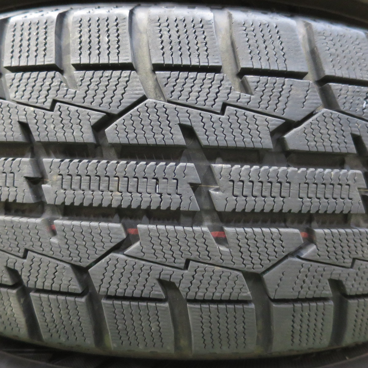 バリ溝!23年!9.5分以上★トヨタ ヴォクシー ノア 純正 195/65R15 スタッドレス トーヨー オブザーブ ガリット GIZ 15インチ PCD114.3/5H★5093013イス