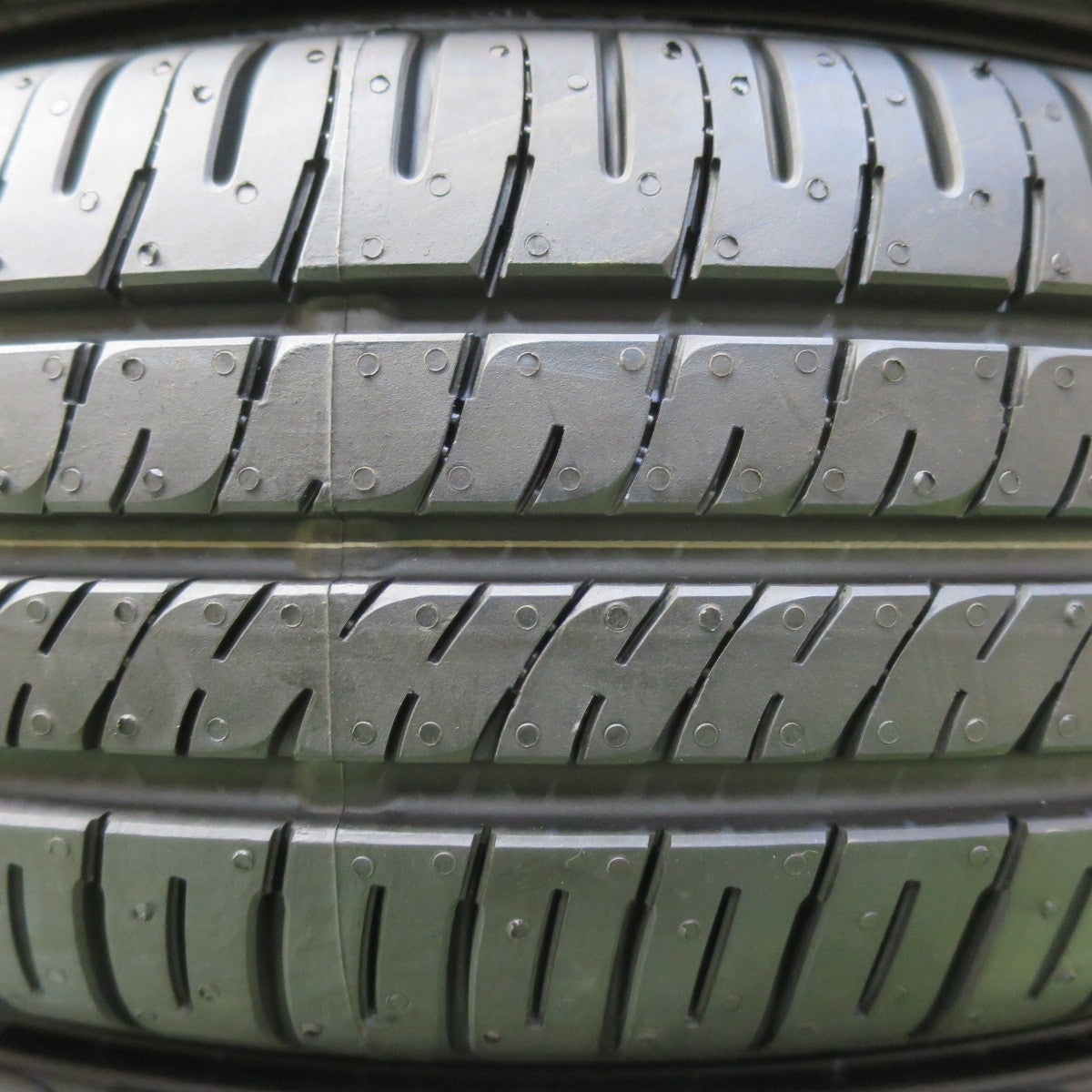 新車外し!23年★155/70R13 ダンロップ エナセーブ EC204 タイヤ 13インチ エブリイ バモス タウンボックス ネイキッド ミラ 等★5090408イノタ