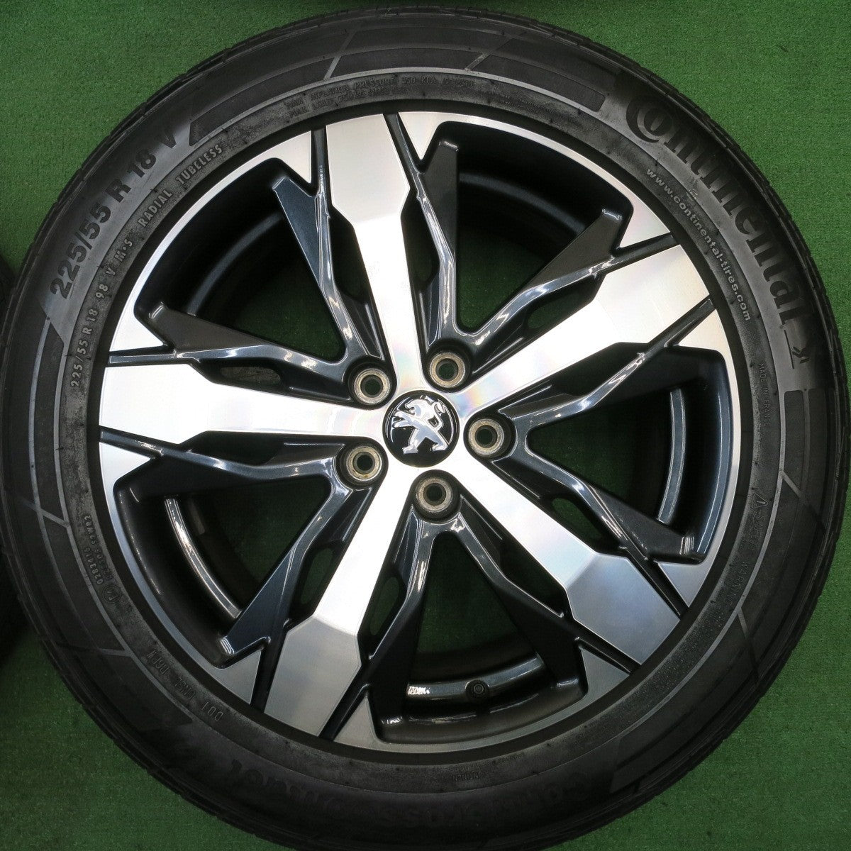 キレイ★プジョー 3008 5008 純正 225/55R18 コンチネンタル コンチクロス コンタクト LX2 18インチ PCD108/5H★5042201TNノ