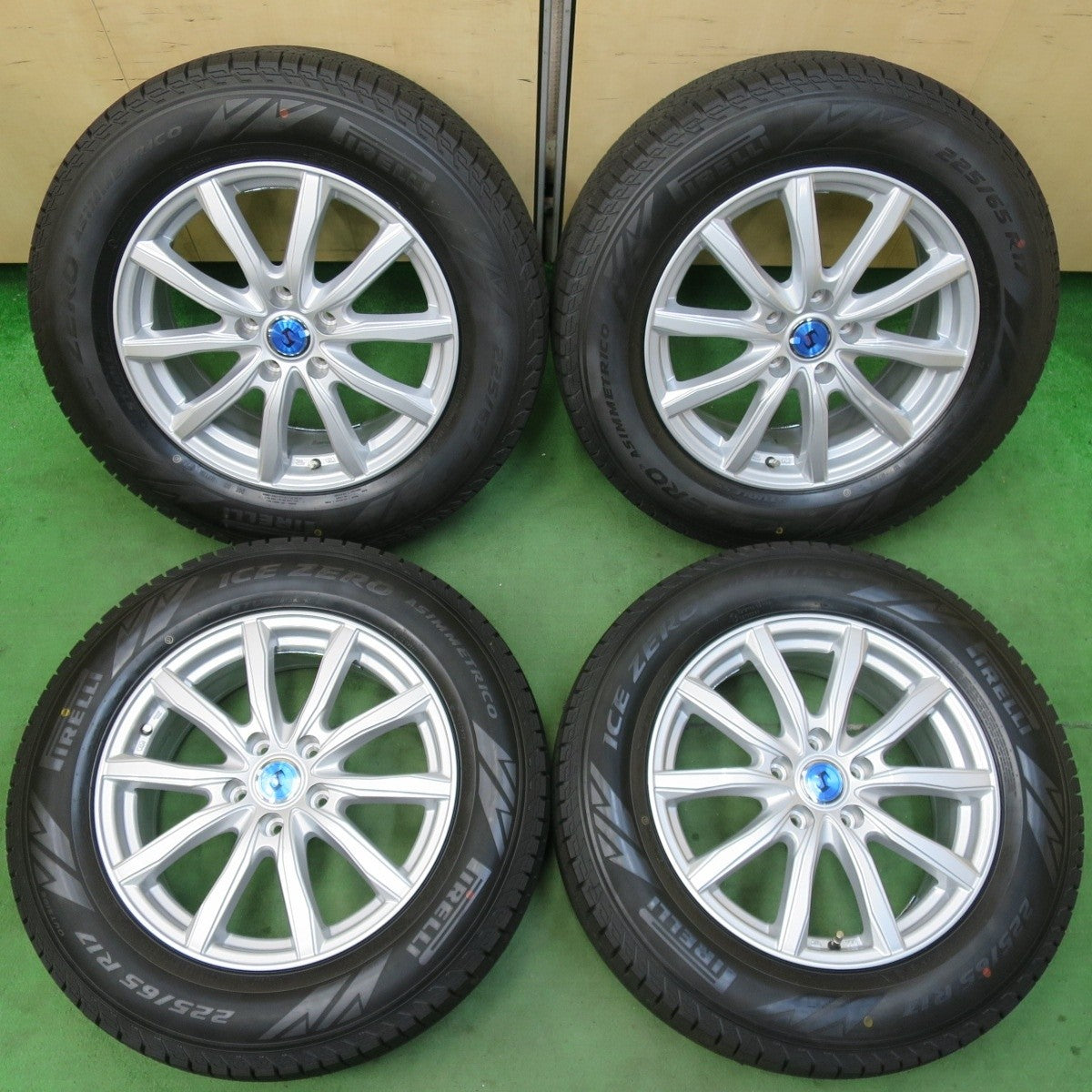 未使用!24年★スタッドレス 225/65R17 ピレリ アイスゼロ アシンメトリコ 社外 アルミ 17インチ PCD114.3/5H★5021417イス