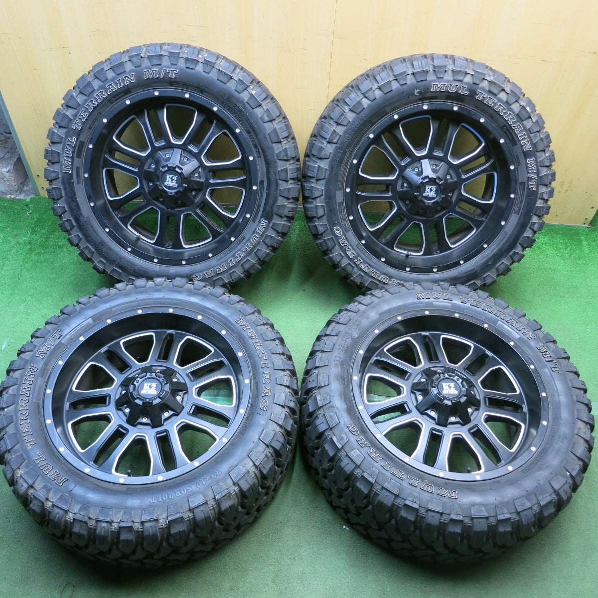バリ溝!9.5分◎SHONE K2 OFF-ROAD D2 33×12.50R20 マルチラック MUL TERRAIN M/T ショーン オフロード 20インチ PCD139.7/6H◎6101104HAノ