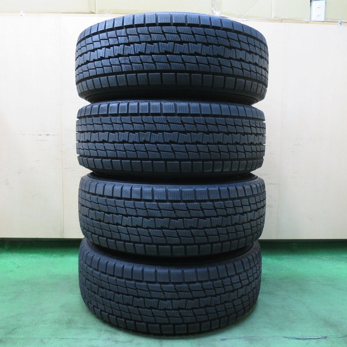 超バリ溝!22年!9.5分以上★スタッドレス 265/65R17 グッドイヤー アイスナビ SUV 社外 アルミ 17インチ PCD139.7/6H★5011513イス