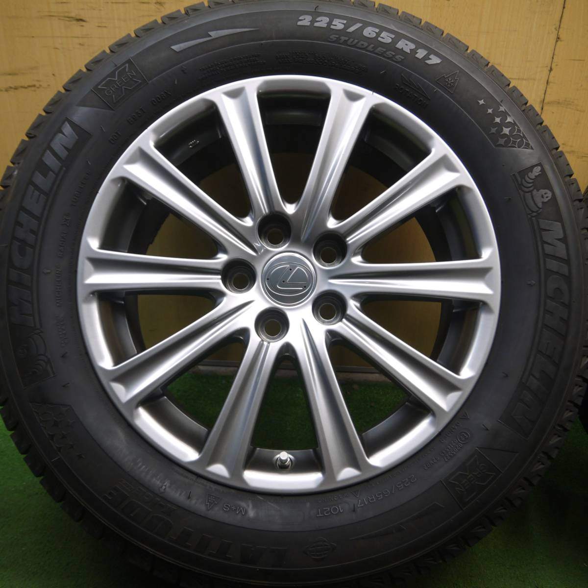 センサー付 バリ溝 綺麗★レクサス NX 純正 225/65R17 スタッドレス ミシュラン LATITUDE X-ICE XI2 PCD114.3/5H★4022014Hス