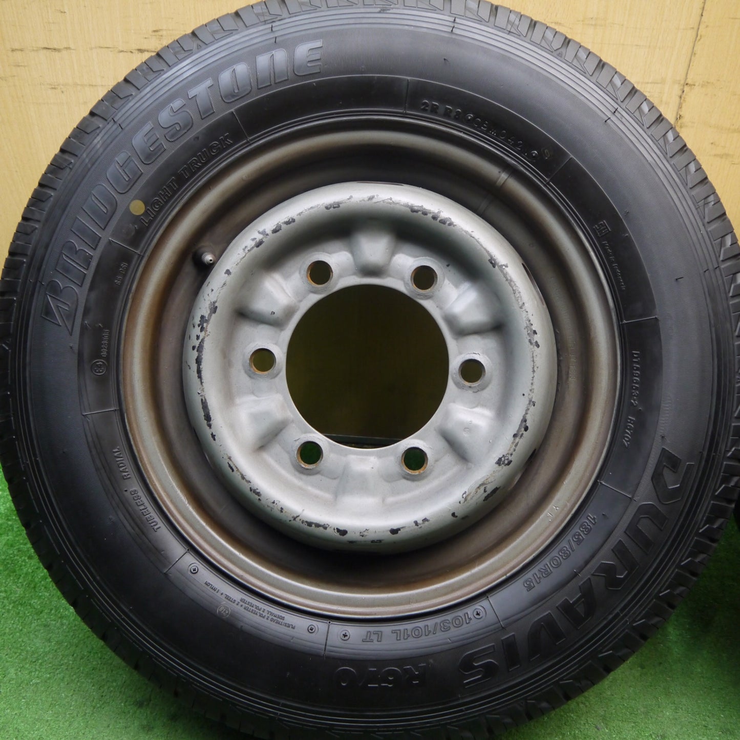 バリ溝!21年!9.5分!2本★トラック タイヤ 185/80R15 103/101L ブリヂストン デュラビス R670 スチール DURAVIS 15インチ PCD170/6H★5062301Hノ