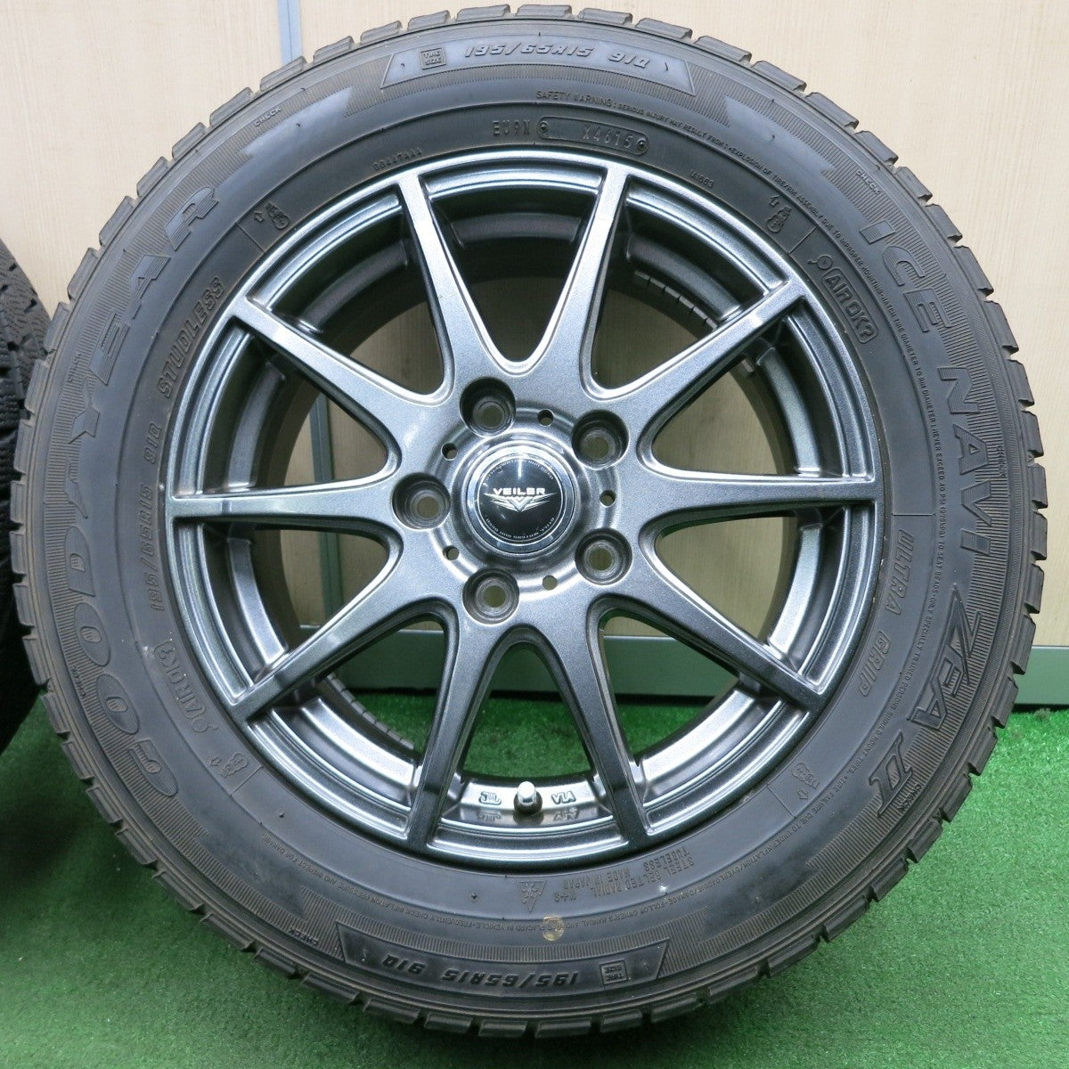 キレイ★VEILER 195/65R15 スタッドレス グッドイヤー アイスナビ ZEA2 15インチ PCD114.3/5H★4051501NJス