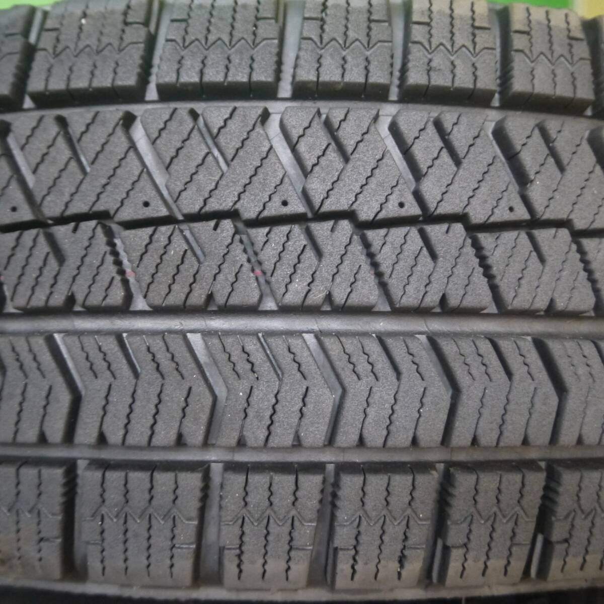 バリ溝!23年!キレイ!9分★スタッドレス 175/70R14 ブリヂストン ブリザック VRX2 スチール PCD100 114.3/4H マルチ★4110601Hス