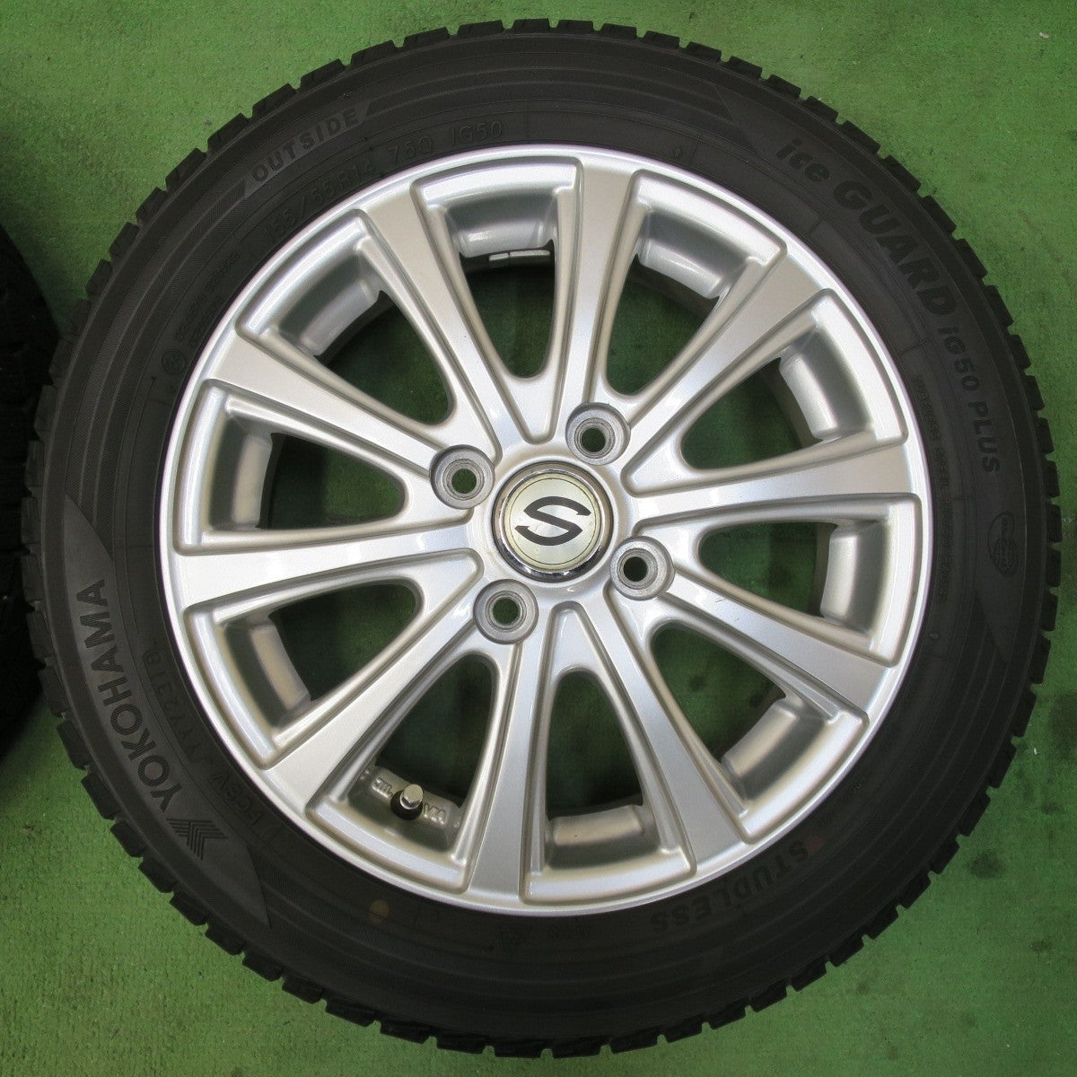 バリ溝!9分★スタッドレス 155/65R14 ヨコハマ アイスガード iG50 プラス 社外 アルミ 14インチ PCD100/4H★5022712イス