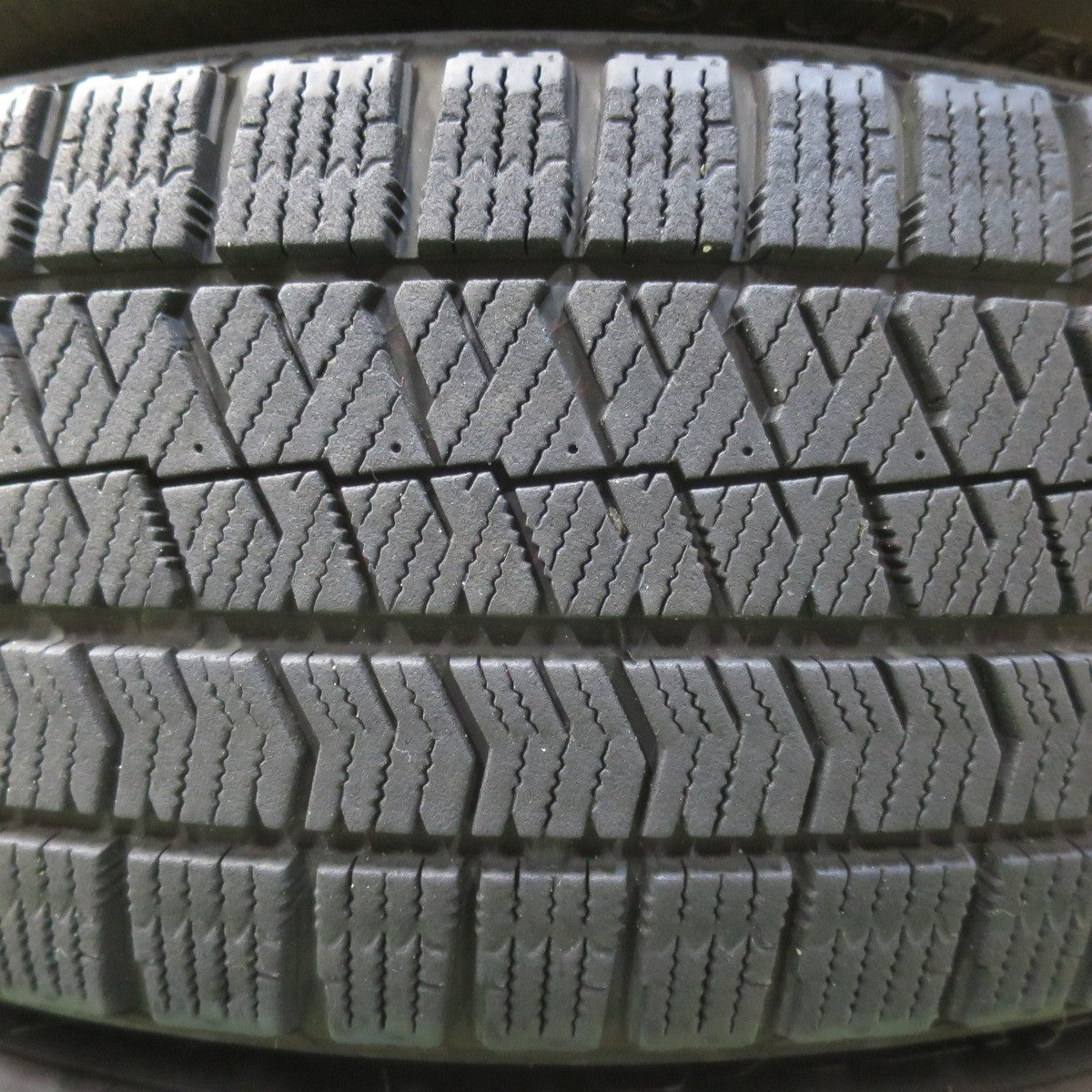 バリ溝!21年!キレイ!9分★スタッドレス 195/65R15 ブリヂストン ブリザック VRX2 GAVIL EUROPEAN 15インチ PCD114.3/5H★5050206イス