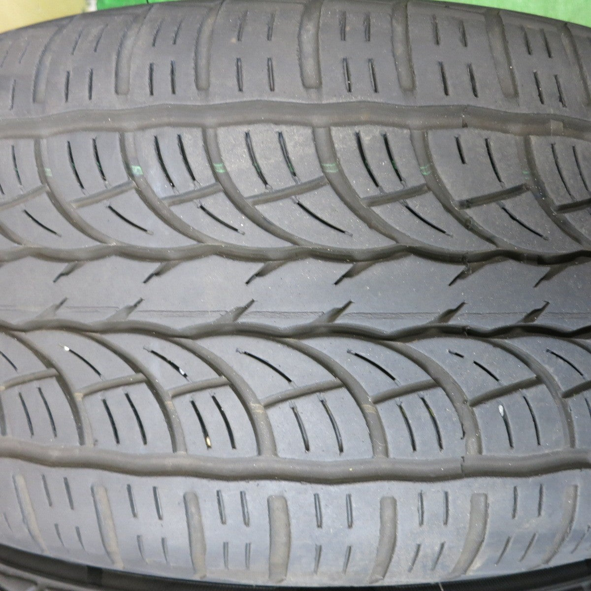 バリ溝!21年!9.5分★PREMIX GEAR Lehrmeister 245/40R20 ネオリン NEOSPORT STX プレミックス ギア レアマイスター 20インチ PCD114.3/5H★5082405HAノ