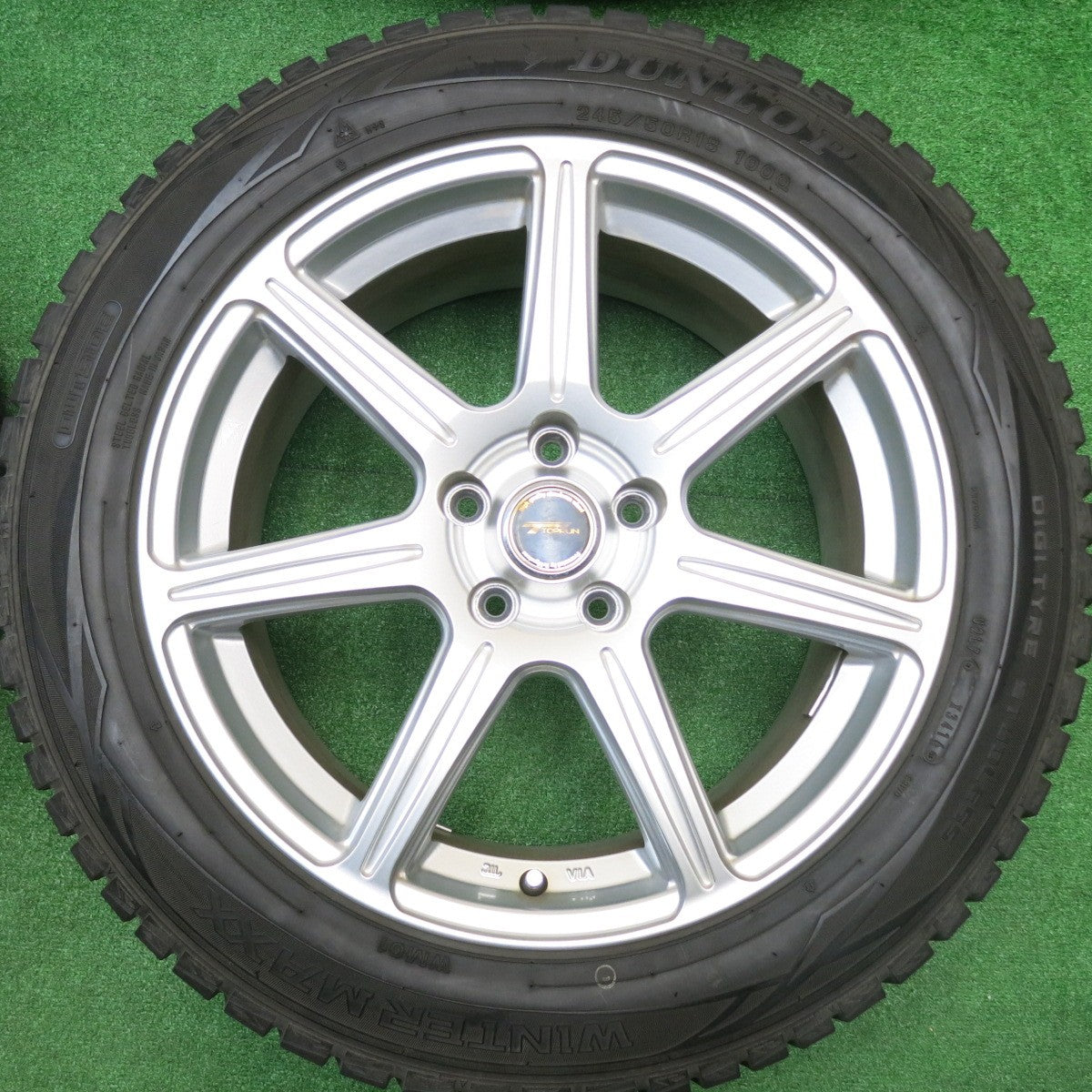 バリ溝!9.5分★スタッドレス 245/50R18 ダンロップ ウインターマックス WM01 TOPRUN トップラン 18インチ PCD114.3/5H★5102509HAス