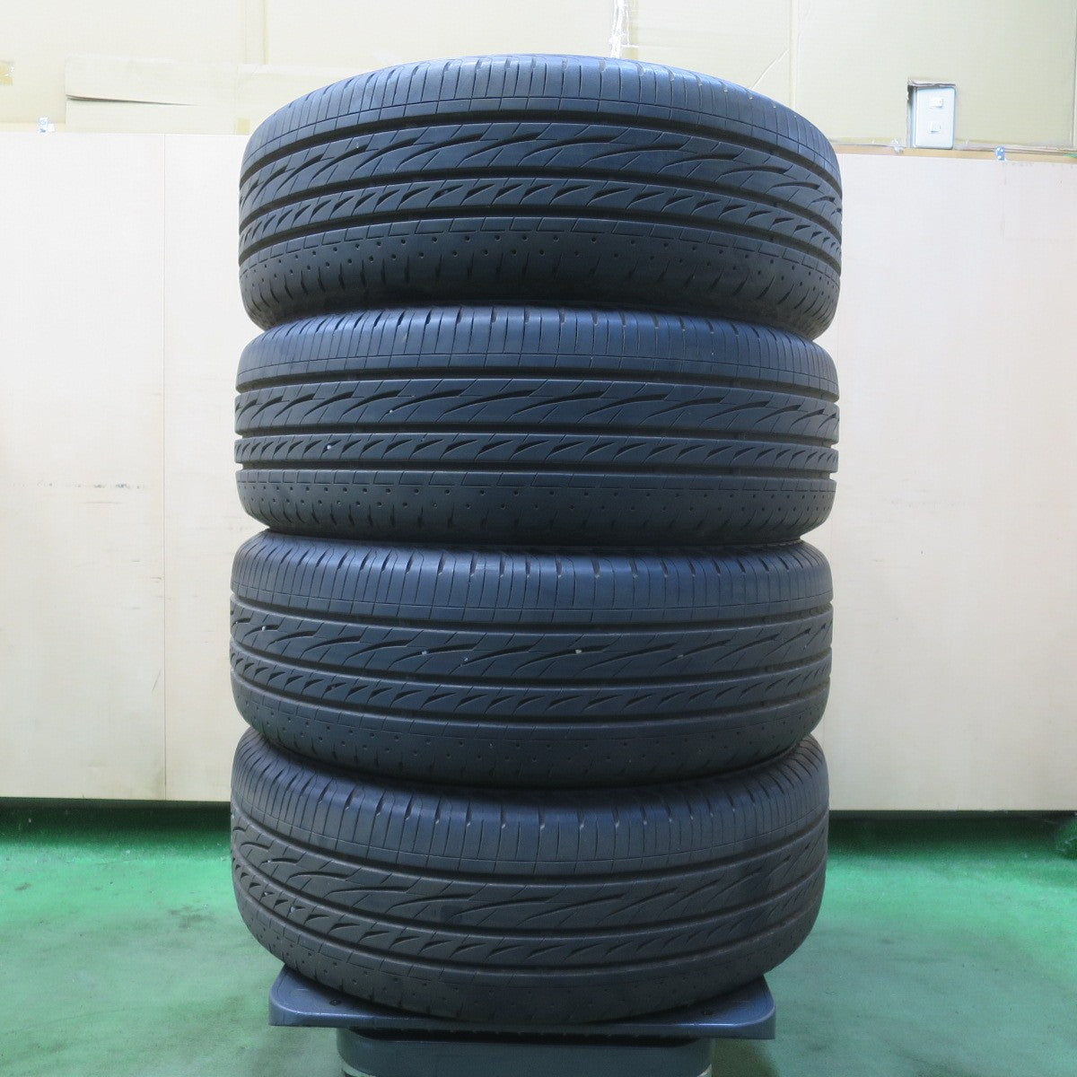 バリ溝!22年!9.5分★ホンダ RK ステップワゴン スパーダ 純正 205/55R17 ブリヂストン レグノ GRVⅡ 17インチ PCD114.3/5H★6022506イノ