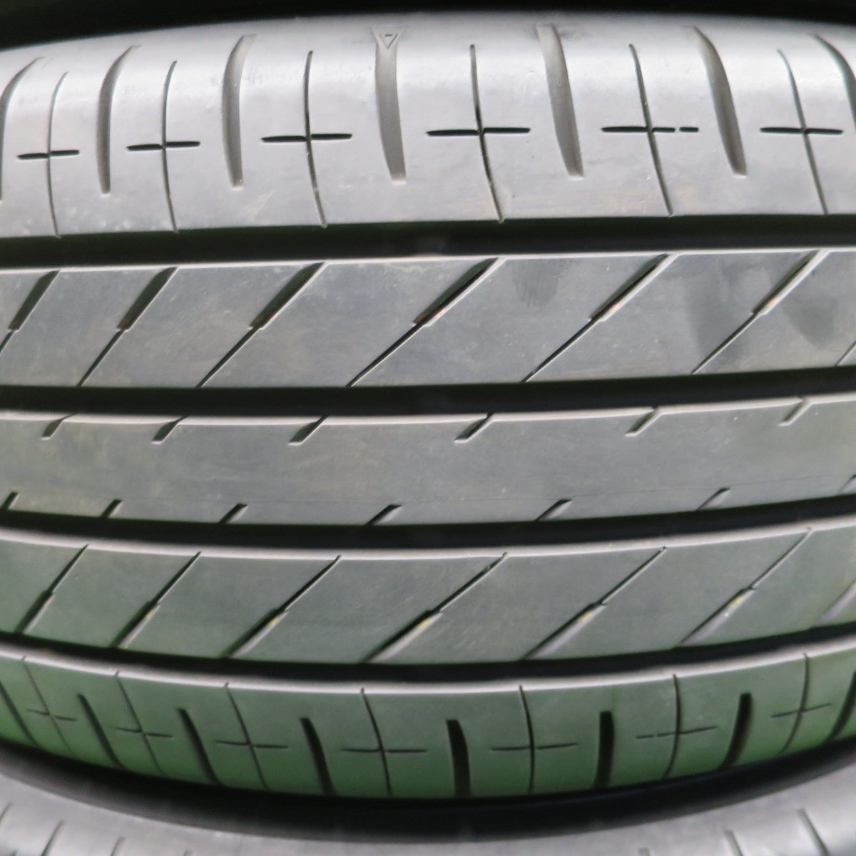 バリ溝!24年!9.5分★205/55R17 トーヨー プロクセス R60 タイヤ 17インチ ノア ヴォクシー ステップワゴン キックス 等★5121101NKノタ