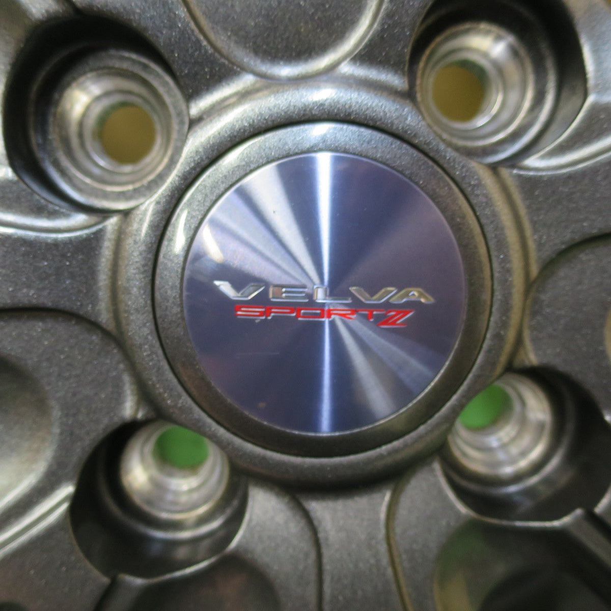 キレイ!21年★スタッドレス 165/65R14 ブリヂストン ブリザック VRX2 VELVA SPORTZ ヴェルヴァ 14インチ ソリオ ハスラー 等 PCD100/4H★5082804イス