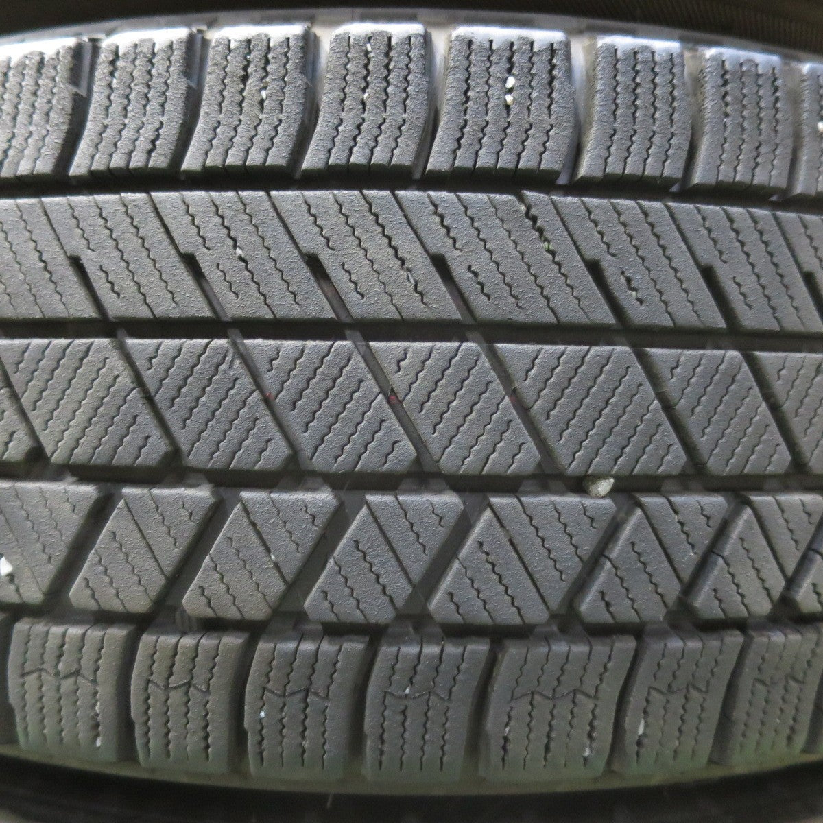 キレイ!21年★日産 キューブ 純正 スチール 175/65R15 スタッドレス ブリヂストン ブリザック VRX3 15インチ PCD100/4H★5092606イス