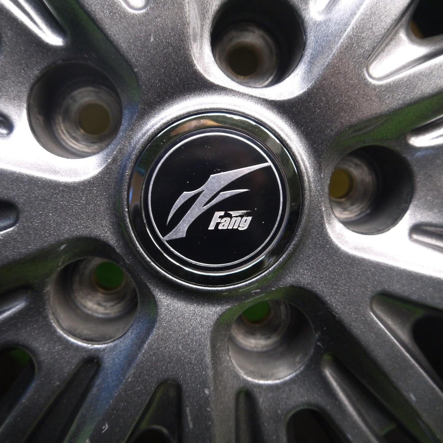 バリ溝!21年!キレイ!9分★スタッドレス 195/65R15 ダンロップ ウインターマックス WM02 Fang ファング 15インチ PCD114.3/5H★5041408Hス