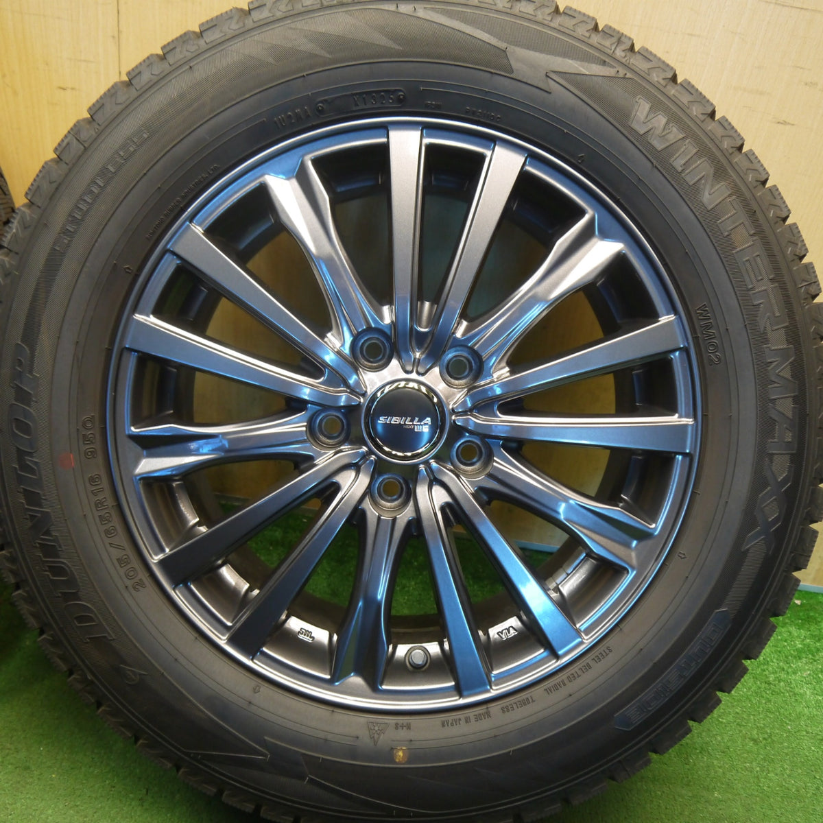 バリ溝!25年!キレイ!9.5分以上◎スタッドレス 205/65R16 ダンロップ ウインターマックス WM02 SIBILLA NEXT W5 シビラ ネクスト 16インチ PCD114.3/5H◎6100904Hス