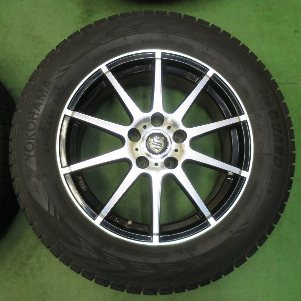 バリ溝!9.5分★スタッドレス 225/65R17 ヨコハマ アイスガード G075 社外 アルミ 17インチ PCD114.3/5H★5042909イス