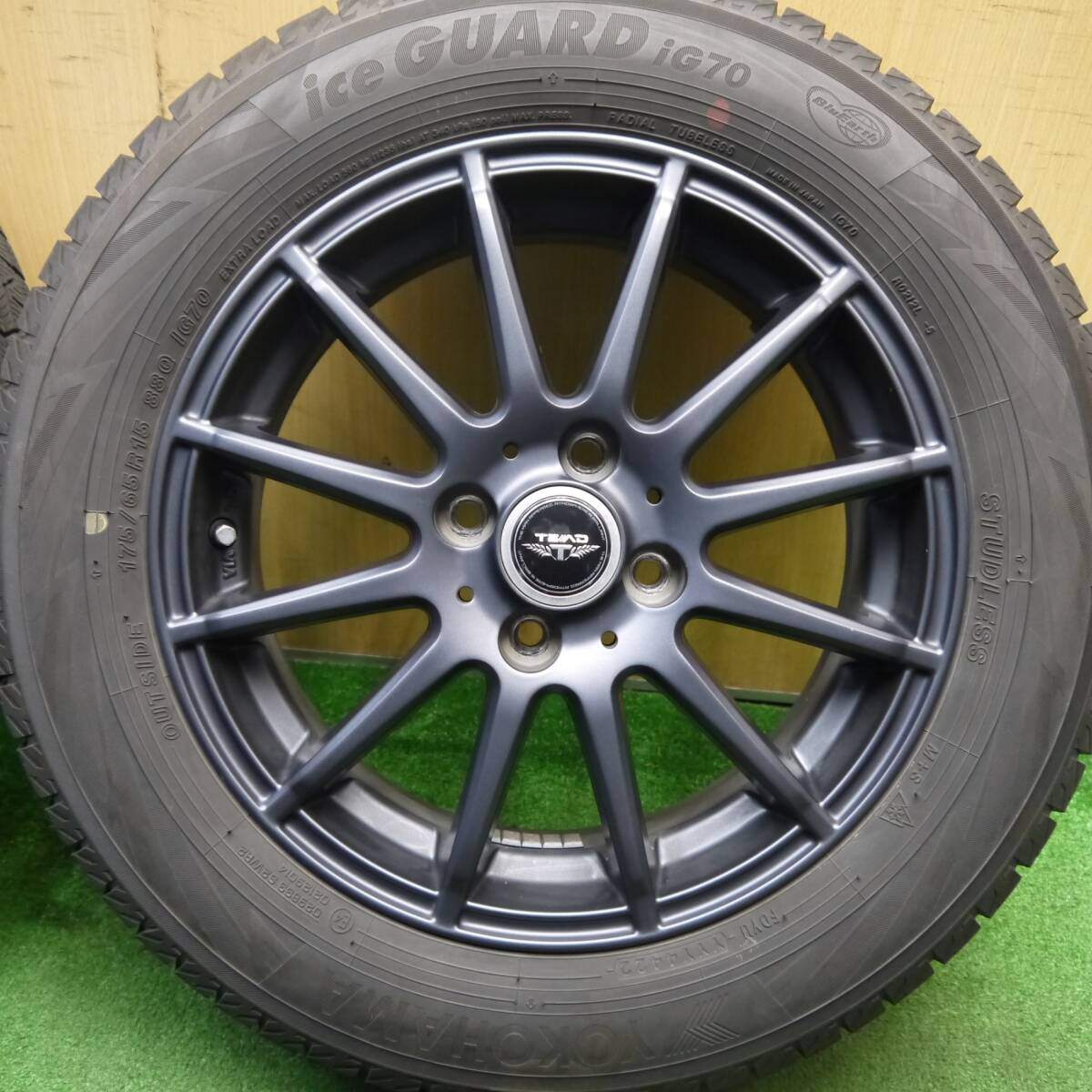 バリ溝!22年!キレイ!8.5分★スタッドレス 175/65R15 ヨコハマ アイスガード iG70 TEAD テッド 15インチ PCD100/4H★5040406Hス