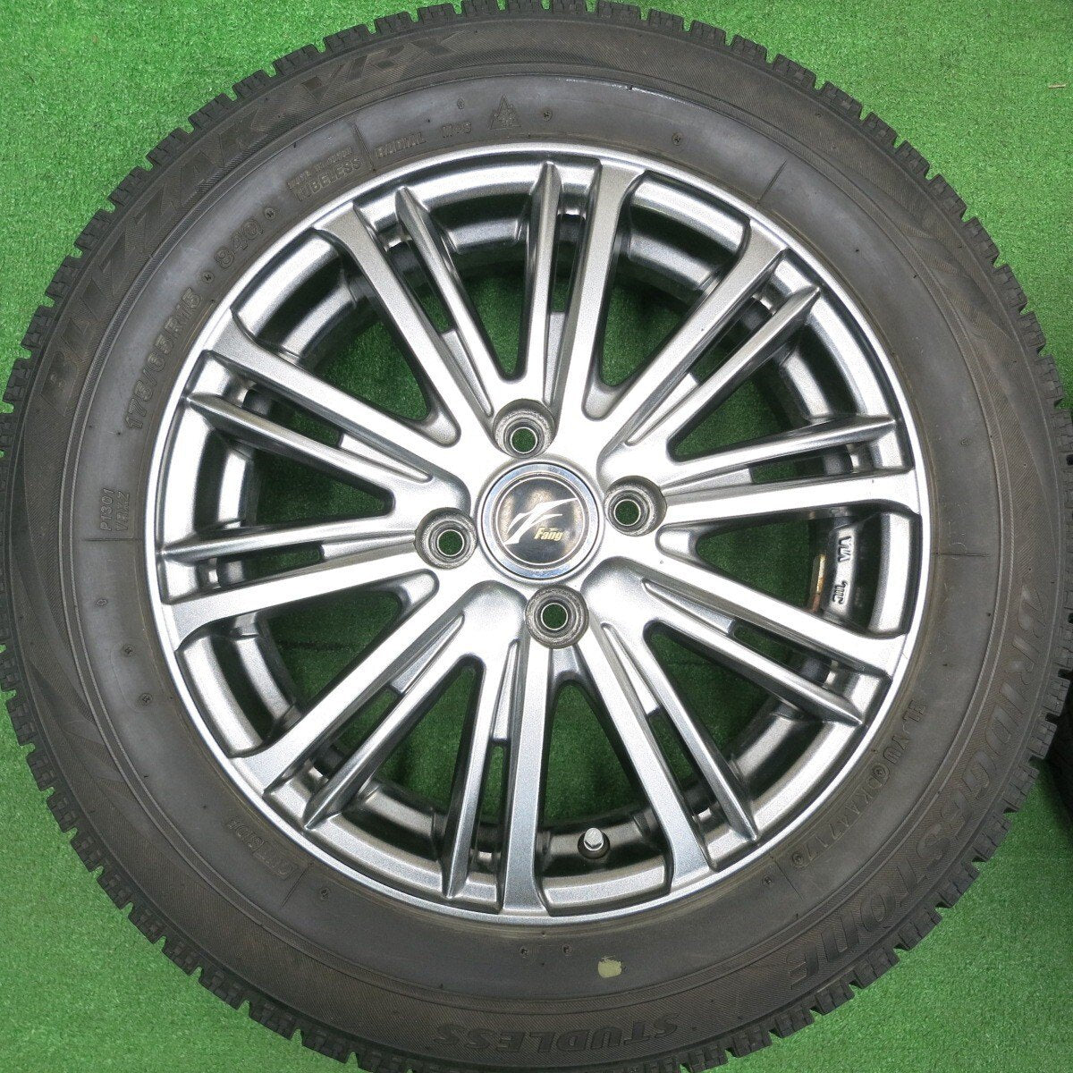 4本価格★スタッドレス 175/65R15 ブリヂストン ブリザック VRX Fang ファング 15インチ PCD100/4H★4113003HAス