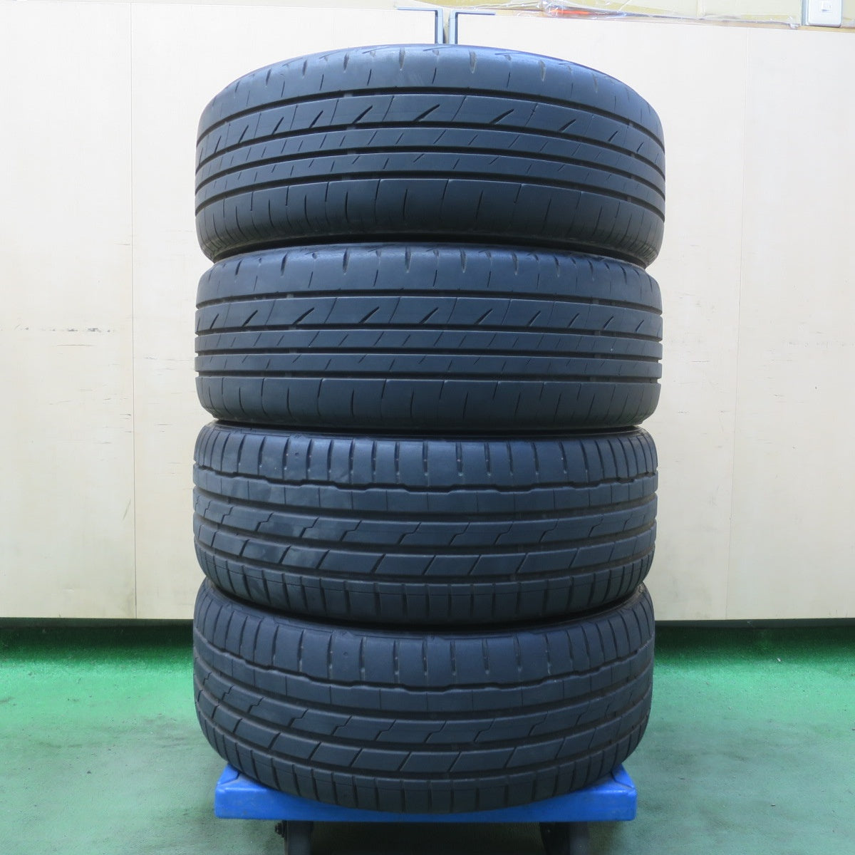 バリ溝!22年!キレイ!8.5分★ホンダ CR-Z 純正 205/45R17 ブリヂストン プレイズ PX2 ハンコック ベンタス S1 evo3 CRZ 17インチ PCD114.3/5H★6043003イノ