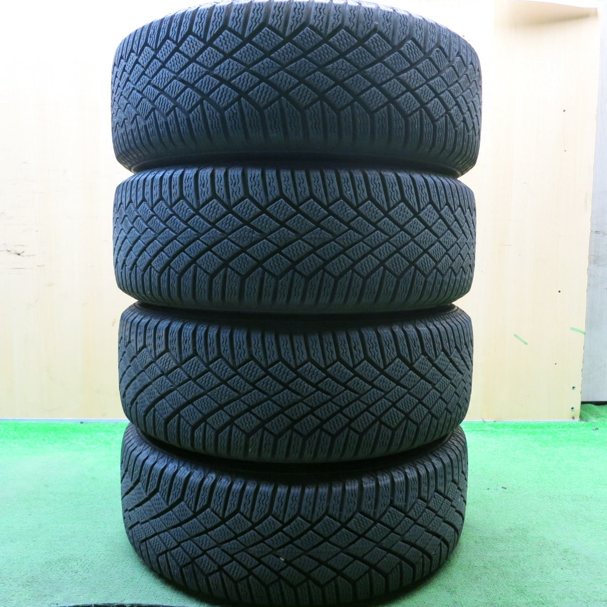 キレイ★ベンツ 等 205/60R16 スタッドレス コンチネンタル バイキングコンタクト7 社外 アルミ 16インチ PCD112/5H★5062104HAス