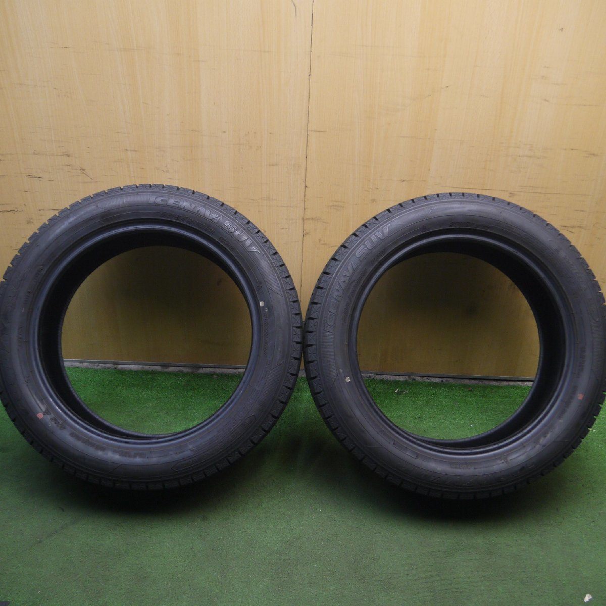 超バリ溝 21年 9.5分以上★スタッドレス 225/55R19 グッドイヤー アイスナビSUV タイヤ 19インチ ハリアー CX-8等★4011014Hスタ