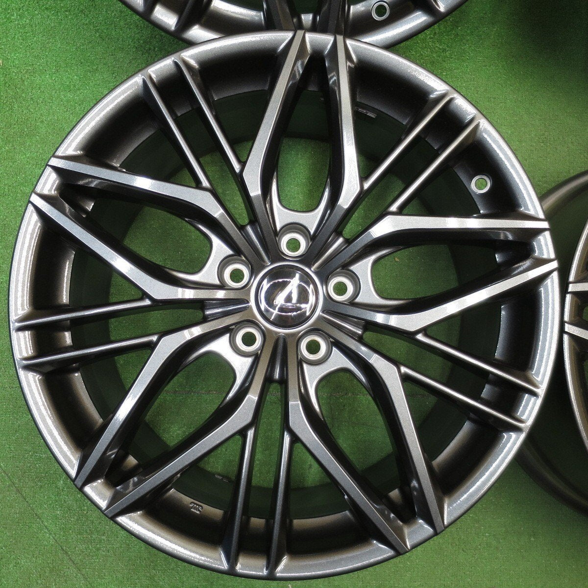 新車外し★レクサス IS Fスポーツ パフォーマンス 純正 ホイール 19インチ 19×8.5J 19×9.5J PCD114.3/5H★4101102NJホ