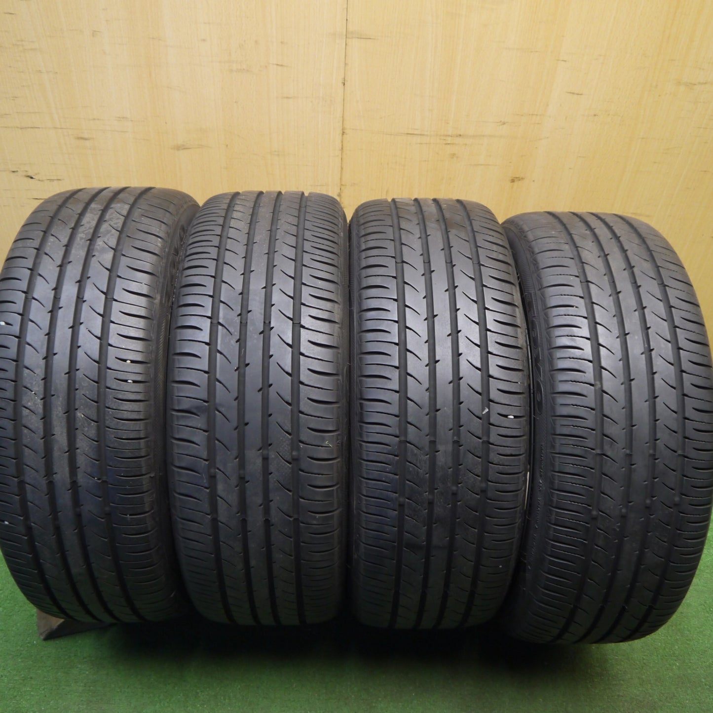 バリ溝!9.5分★トヨタ 30系 プリウス S G ツーリング 純正 215/45R17 トーヨー ナノエナジー3 プラス 17インチ PCD100/5H★6030902Hノ