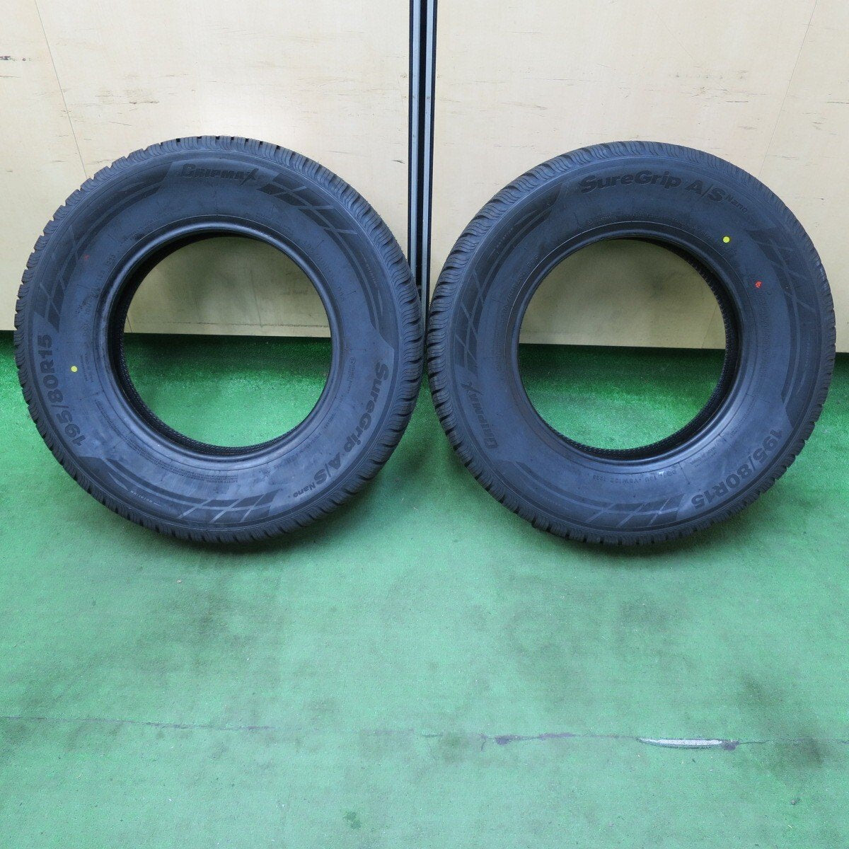 未使用!23年★195/80R15 グリップマックス SureGrip A/S Nano タイヤ 15インチ ハイエース キャラバン 等★4111404イノタ
