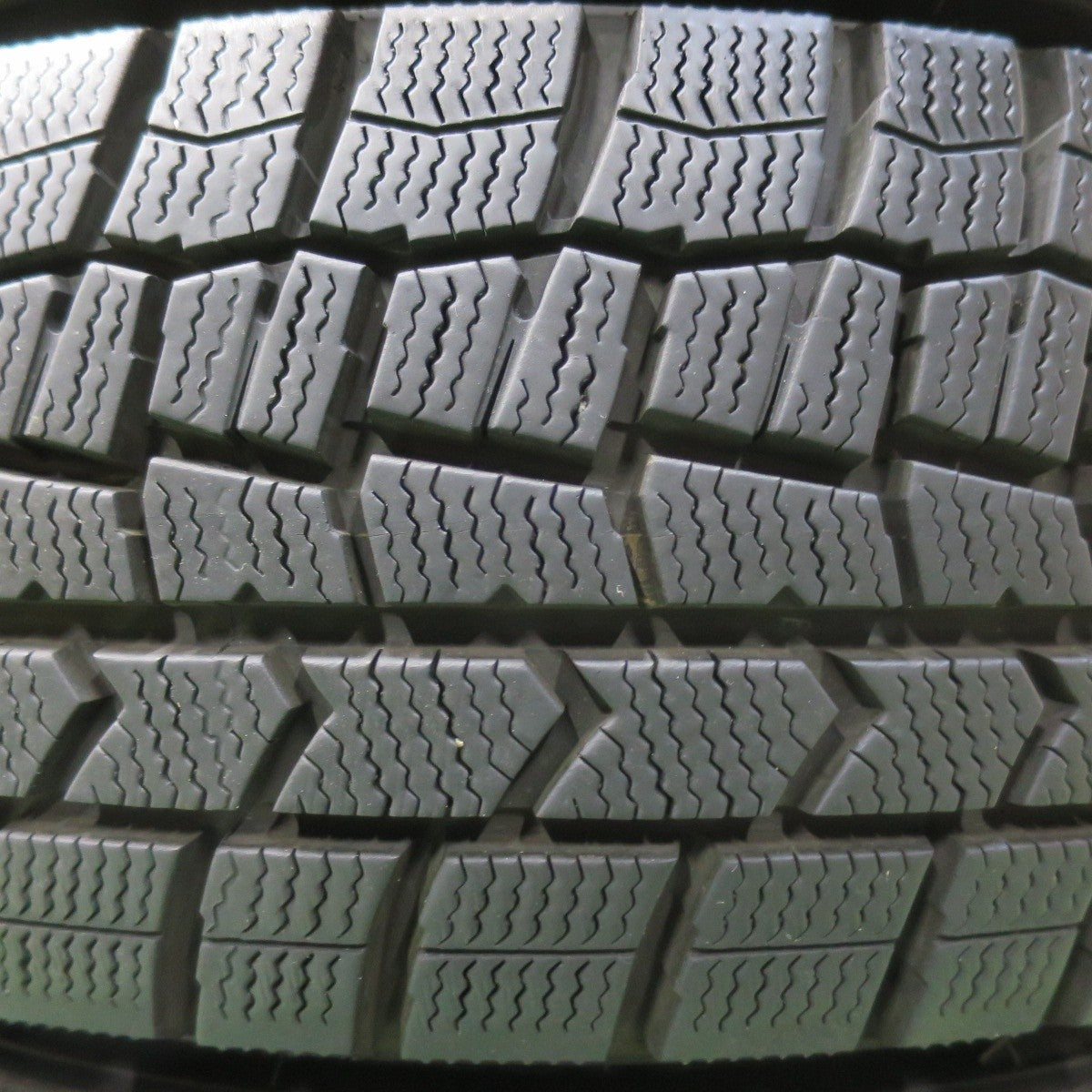 バリ溝!21年!キレイ!9.5分★スタッドレス 175/65R14 ダンロップ ウインターマックス WM02 SIBILLA NEXT ST-V シビラ 14インチ PCD100/4H★5012713イス