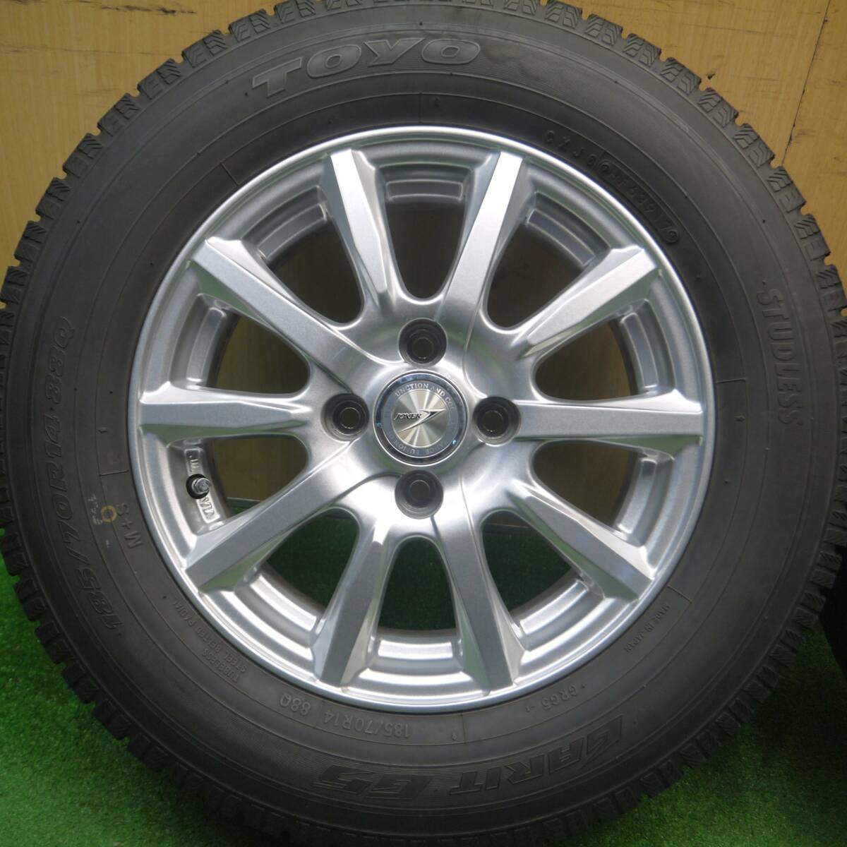 バリ溝!キレイ!9.5分★スタッドレス 185/70R14 トーヨー ガリット G5 JOKER ジョーカー 14インチ PCD100/4H★4112702Hス