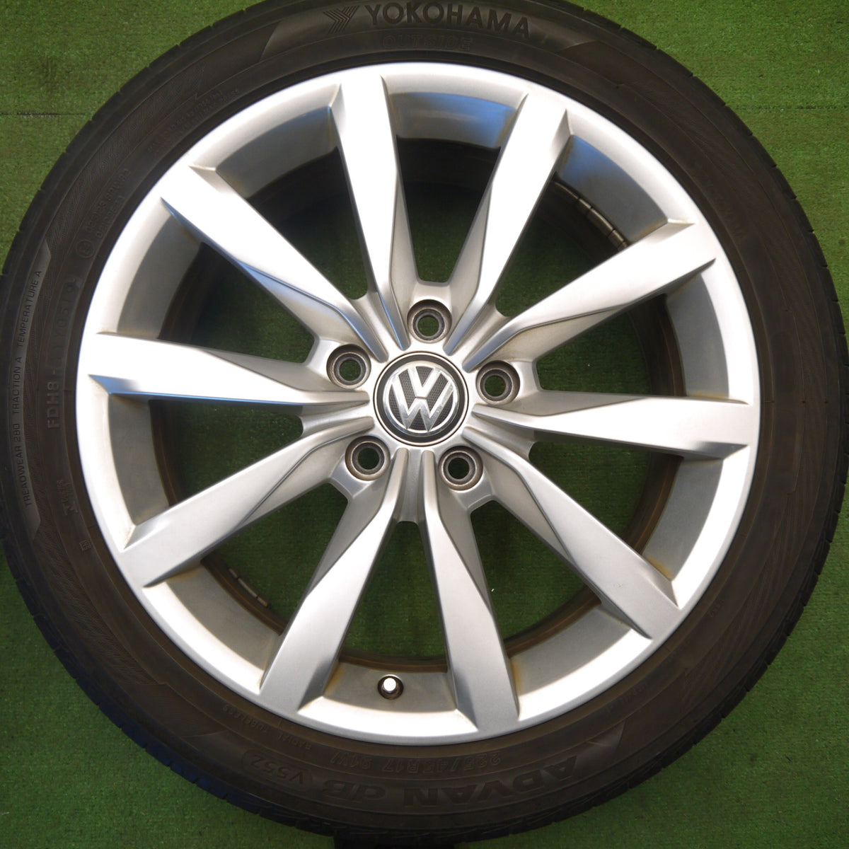 キレイ★ワーゲン ゴルフ7 純正 225/45R17 ヨコハマ アドバン dB V552 17インチ PCD112/5H★6030404Hノ