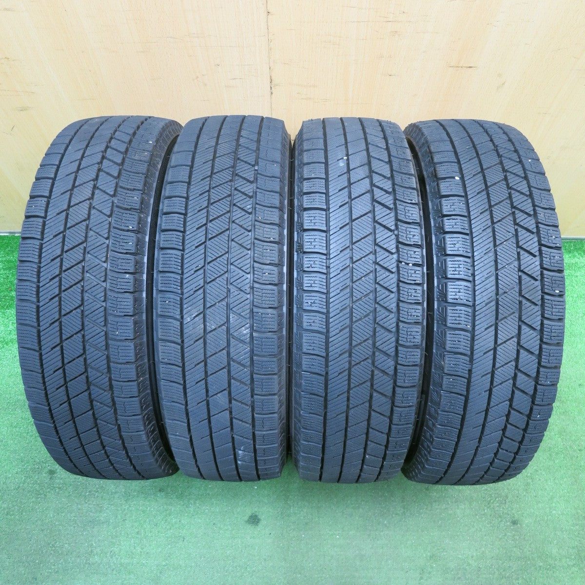 バリ溝!24年!9分★スタッドレス 165/65R14 ブリヂストン ブリザック VRX3 BALMINUM バルミナ 14インチ ソリオ ハスラー 等 PCD100/4H★5051205NJス