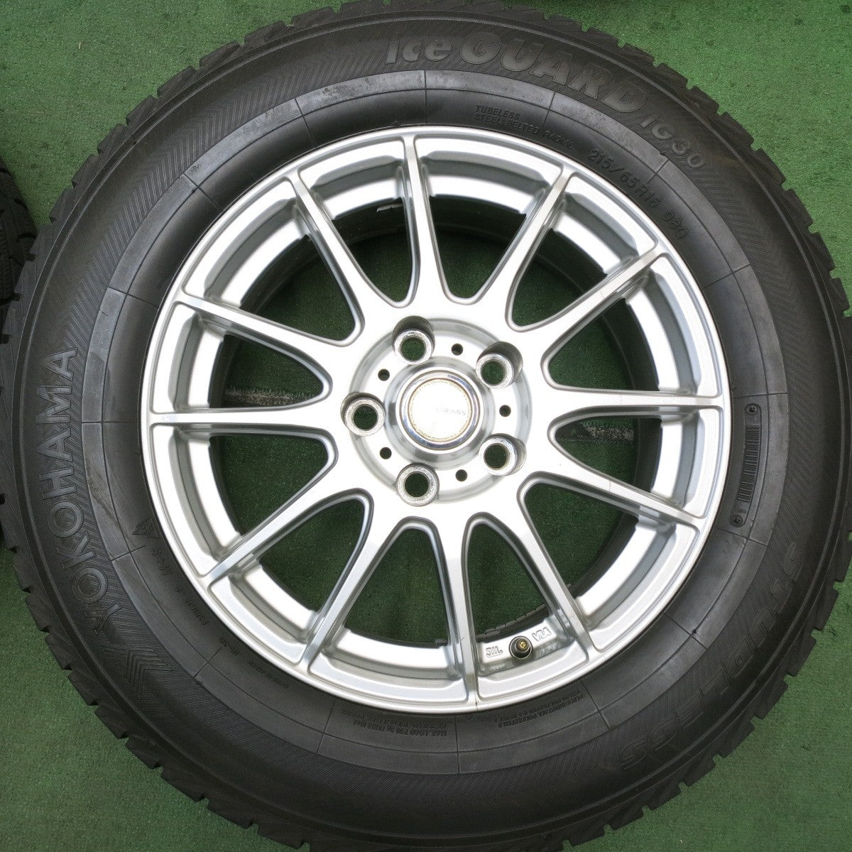 4本価格★スタッドレス 215/65R16 ヨコハマ アイスガード iG30 GRASS グラス 16インチ PCD114.3/5H★5080911HAス