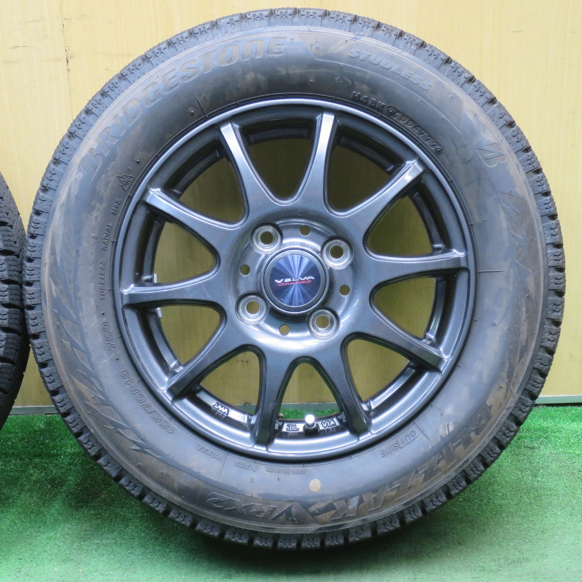 バリ溝!22年!キレイ!ほぼ10分★スタッドレス 155/70R13 ブリヂストン ブリザック VRX2 VELVA CHARGE ヴェルヴァ 13インチ PCD100/4H★5092406NJス