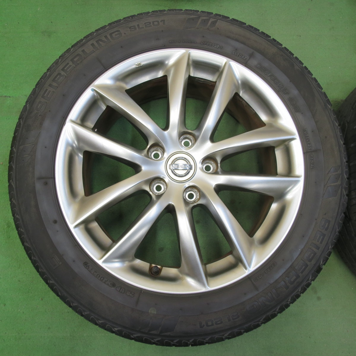 4本価格★日産 V36 スカイライン 純正 225/55R17 セイバーリング SL201 17インチ PCD114.3/5H★5070902イノ