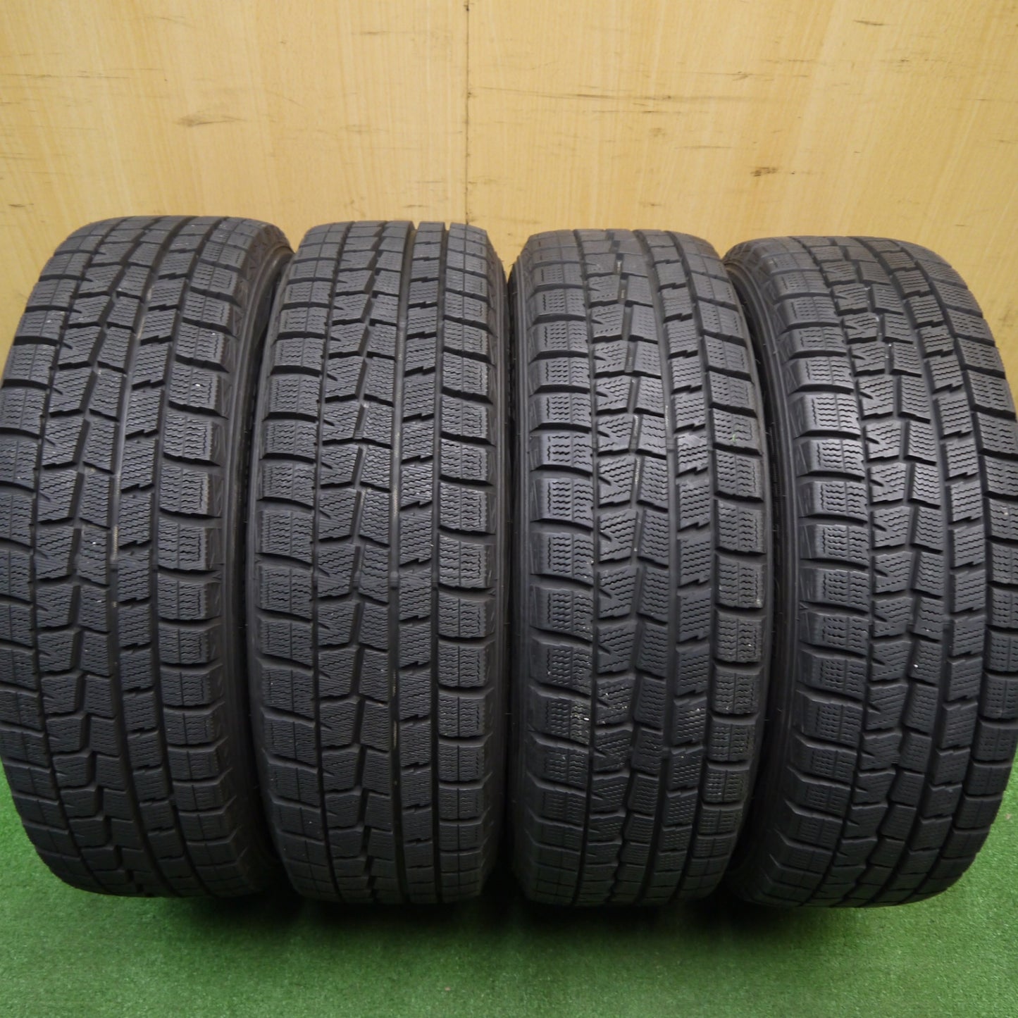 バリ溝!キレイ!9.5分以上★BMW MINI 等 MAK VINCI 175/65R15 スタッドレス ダンロップ ウインターマックス WM01 15インチ ヴィンチー PCD112/5H★5112609Hス