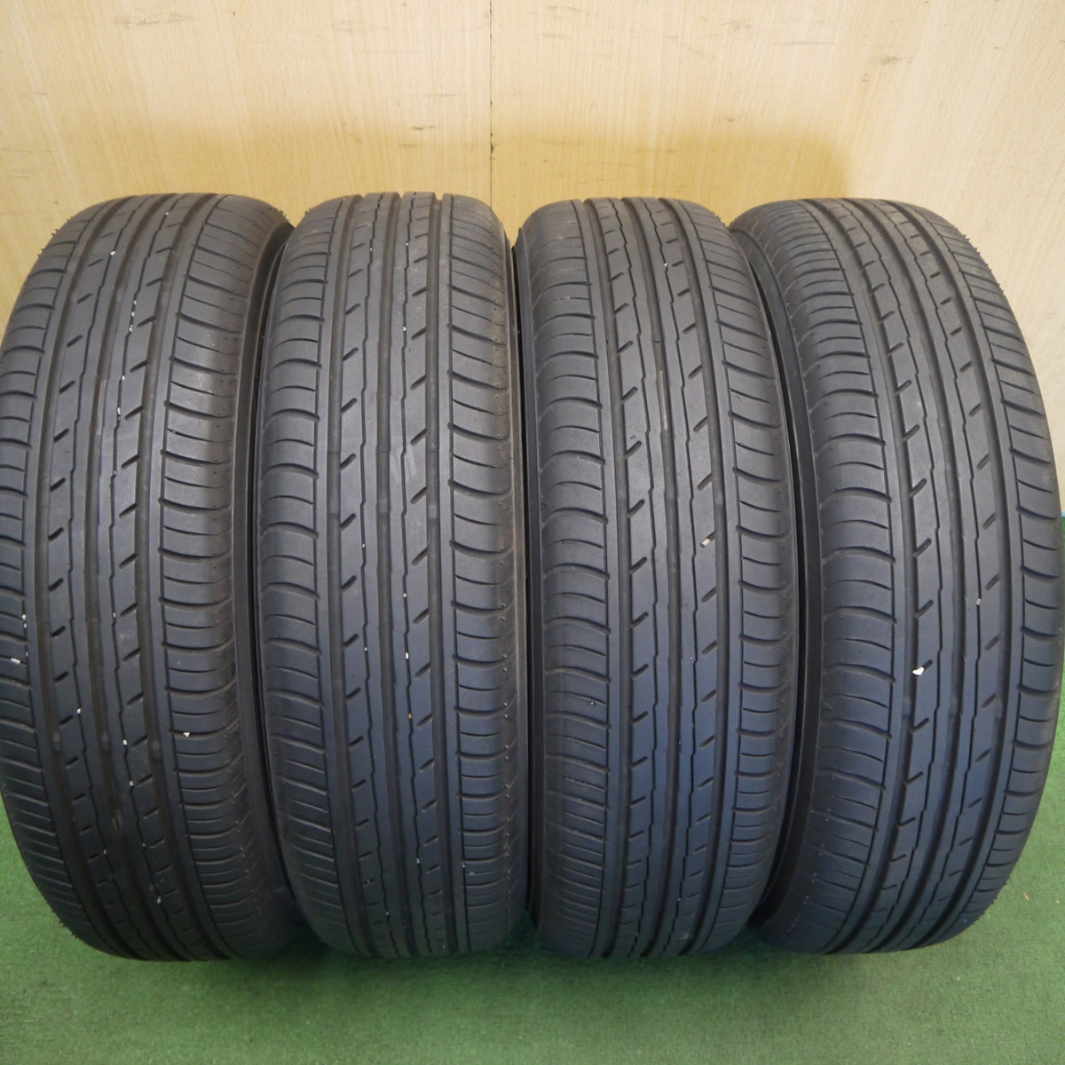 4本価格!23年◎155/65R14 ヨコハマ BluEarth-ES ES32 スチール ホイール ブルーアース 14インチ PCD100/4H◎6082107Hノ