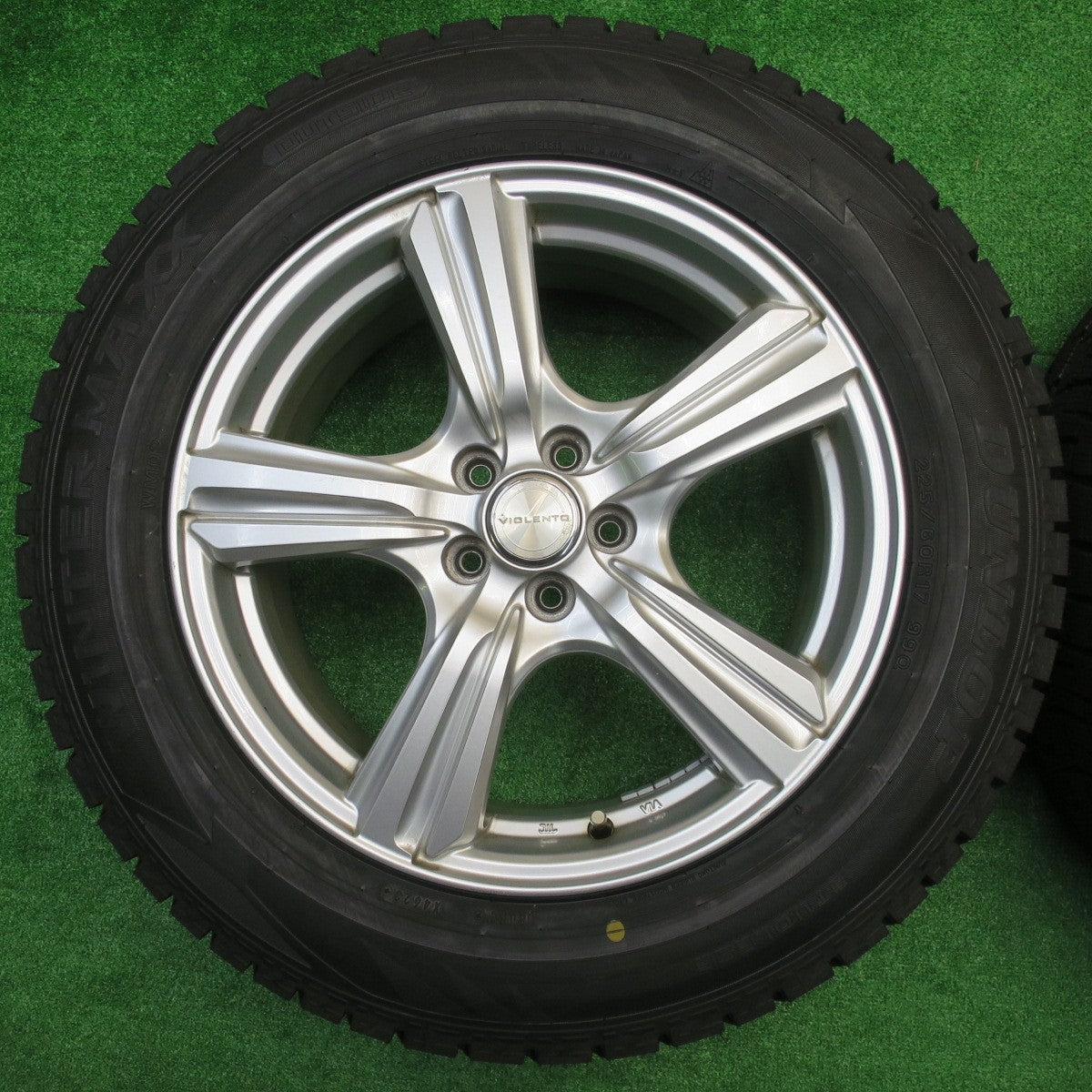 未使用!23年★XV 等 225/60R17 スタッドレス ダンロップ ウインターマックス WM02 VIOLENTO ヴィオレント 17インチ PCD100/5H★5101503NJス
