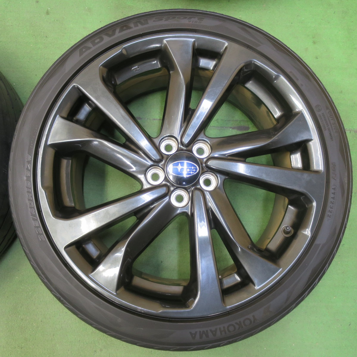 バリ溝!22年!8.5分★スバル インプレッサ スポーツ STI 純正 225/40R18 ヨコハマ アドバン スポーツ V105 18インチ PCD100/5H★5072807イノ
