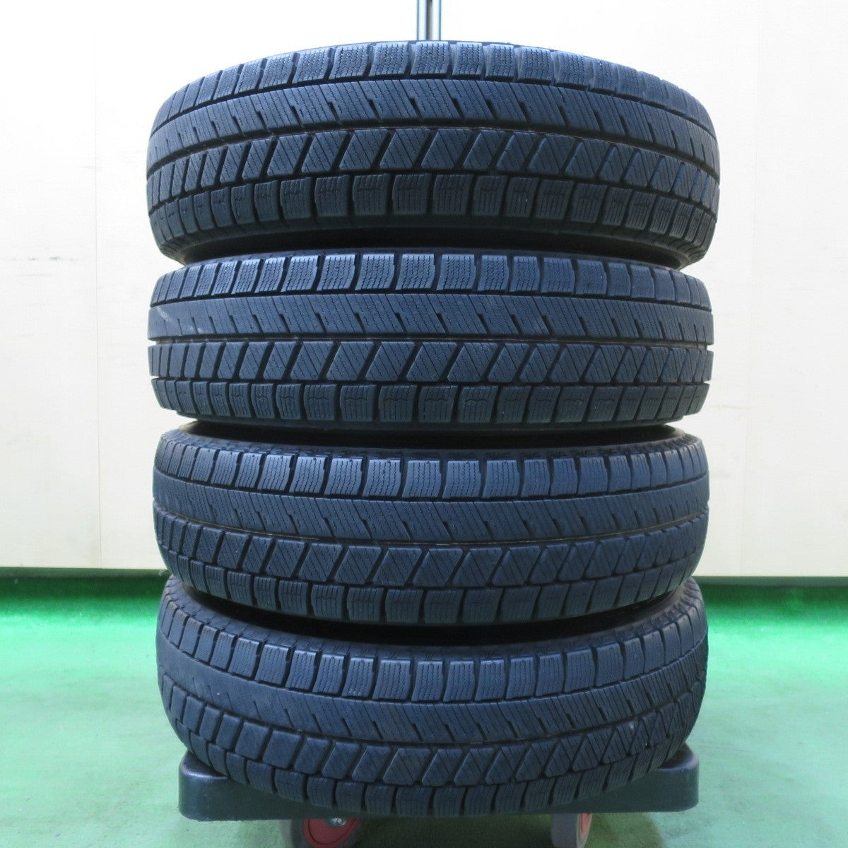 バリ溝!23年!ほぼ10分★スタッドレス 145/80R12 ブリヂストン ブリザック VRX3 SEIN ザイン 12インチ PCD100/4H★5013111イス