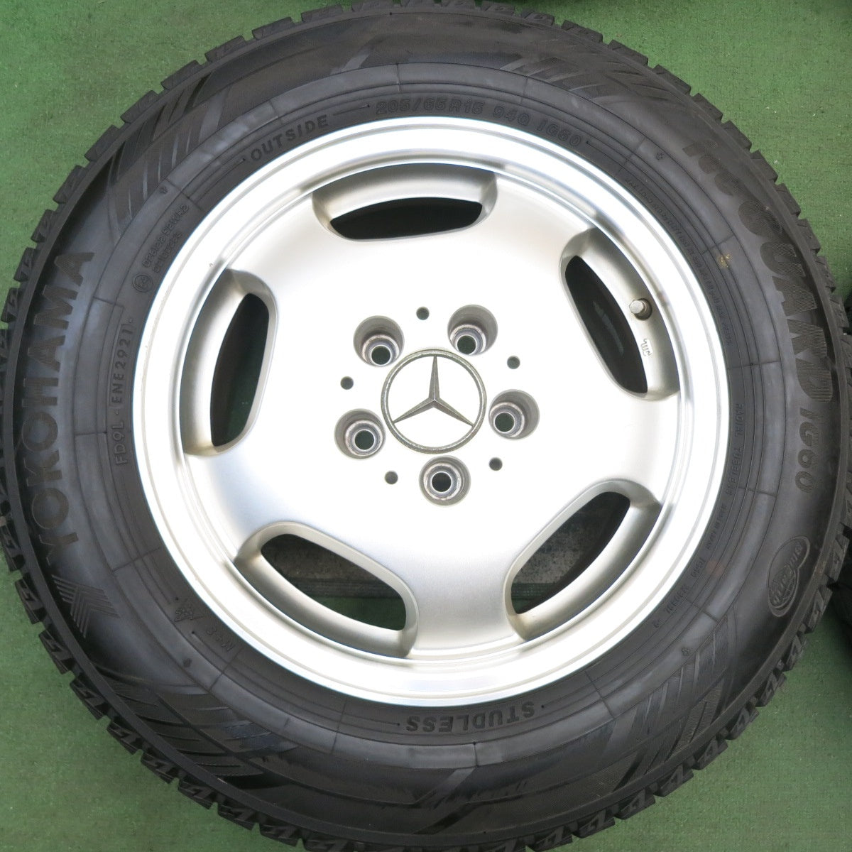 バリ溝!21年!9.5分★ベンツ 純正 タイプ 205/65R15 スタッドレス ヨコハマ アイスガード iG60 社外 アルミ 15インチ PCD112/5H★5092710HAス