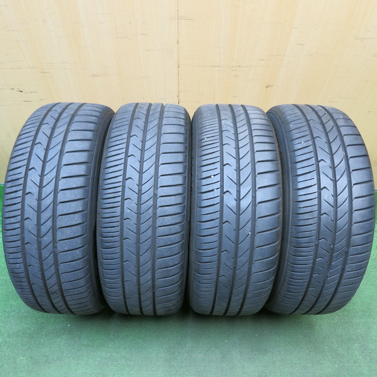 バリ溝!23年!9.5分★トヨタ カローラ スポーツ 純正 205/55R16 トーヨー トランパス MP7 16インチ PCD100/5H★6031403HAノ