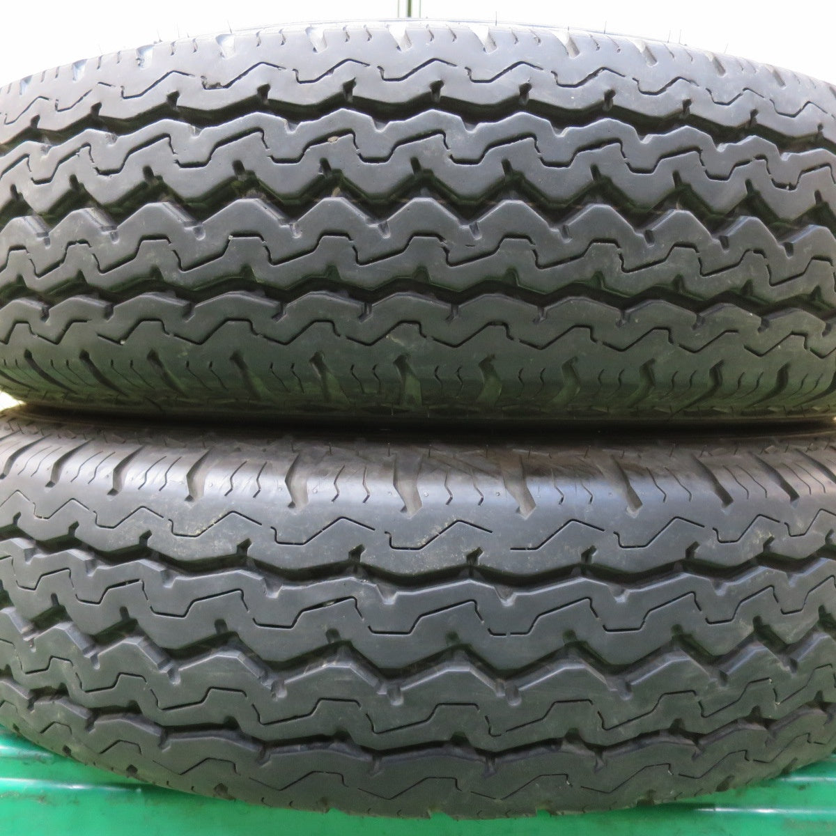 バリ溝!9.5分!2本★トラック タイヤ 205/85R16 117/115L ダンロップ SPLT5 16インチ★5062605イノタ