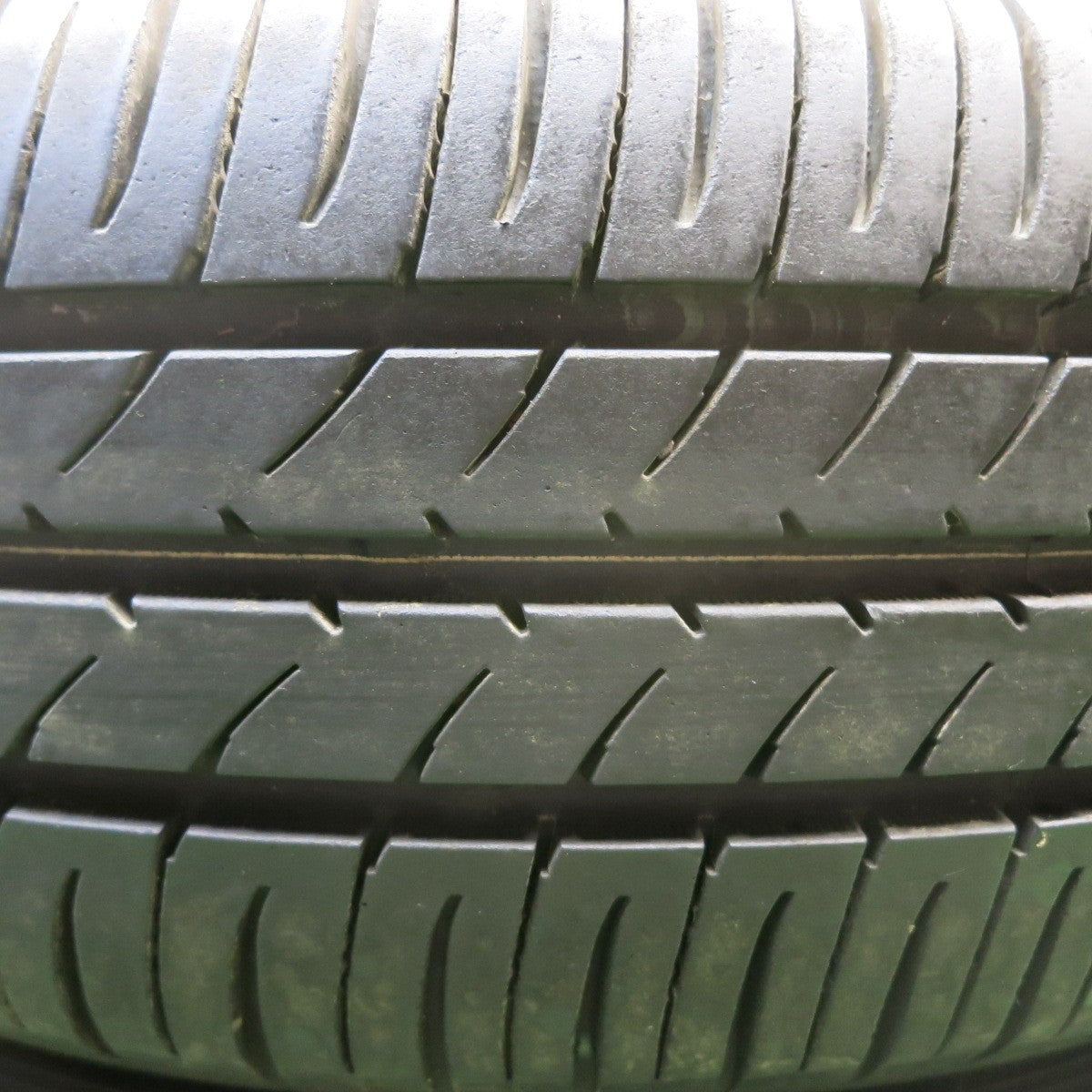 バリ溝!23年!9.5分★マツダ デミオ 純正 スチール 175/65R14 トーヨー ナノエナジー3 プラス 14インチ PCD100/4H★5062813HAノ