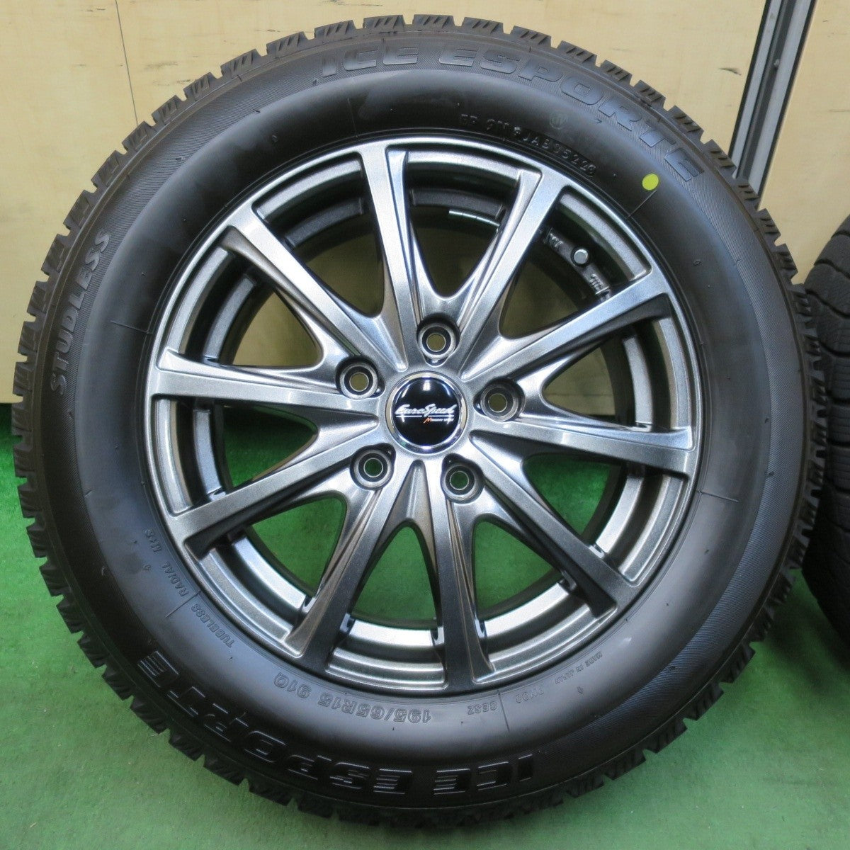 超バリ溝!22年!キレイ!ほぼ10分★スタッドレス 195/65R15 アイスエスポルテ EuroSpeed MANARAY SPORT ユーロスピード 15インチ PCD114.3/5H★5012909イス