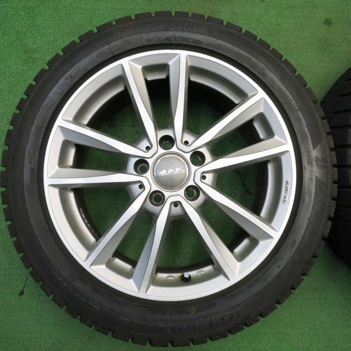 バリ溝!22年!キレイ!9.5分★ベンツ 等 MAK BREMEN 225/50R17 スタッドレス ブリヂストン アイスパートナー2 ブレーメン 17インチ PCD112/5H★5051201NJス