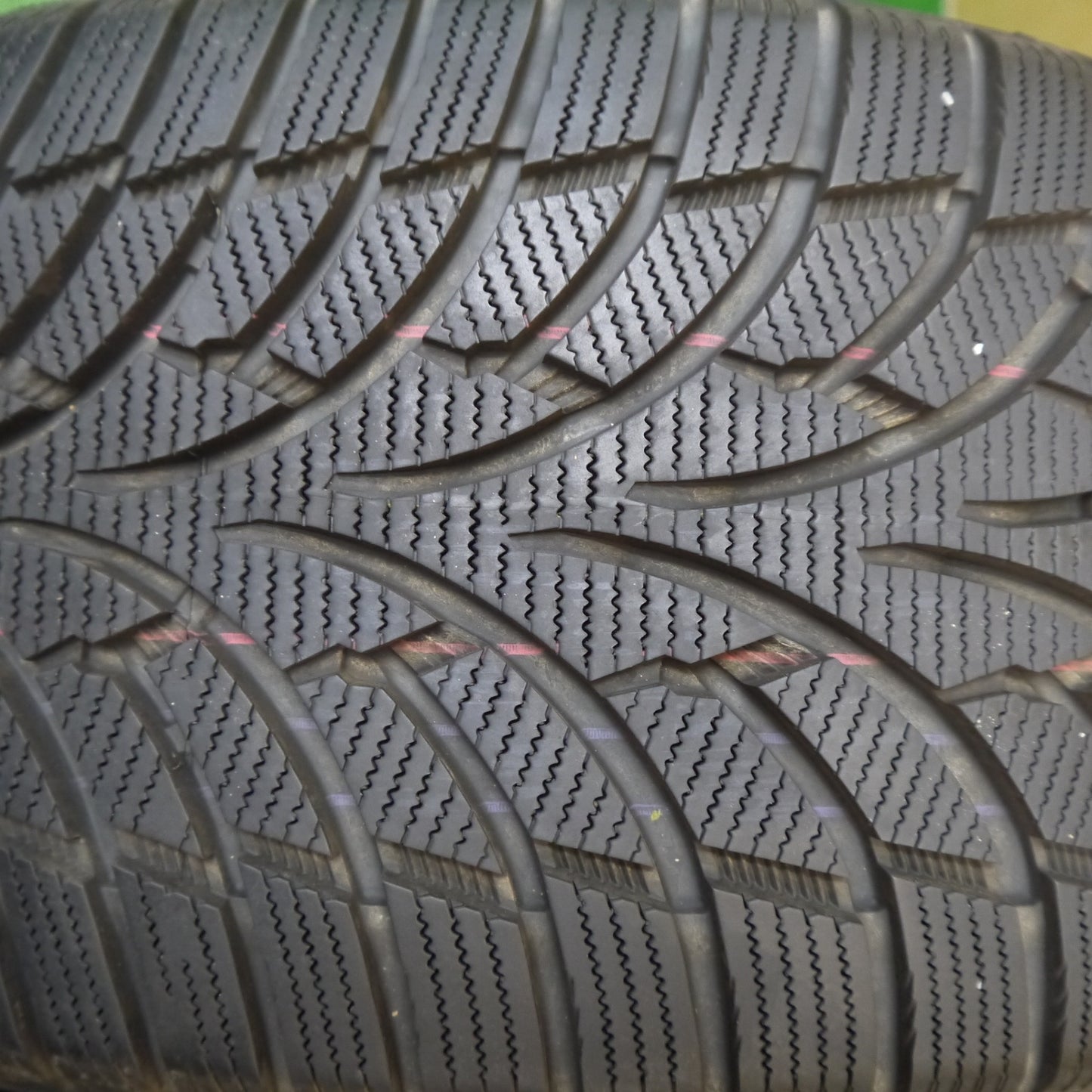 バリ溝!22年!9.5分★スタッドレス 245/50R19 ナンカン ウインター アクティバ SV-3 SUV タイヤ 19インチ レクサス LS BMW X3 等★5120201Hスタ